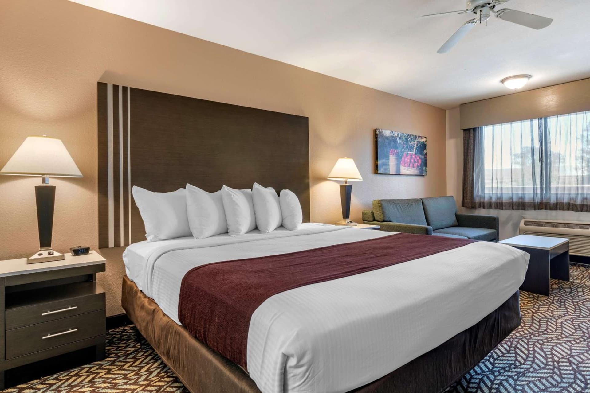 Best Western Orchard Inn gallery photo in Turlock, CA — image 9