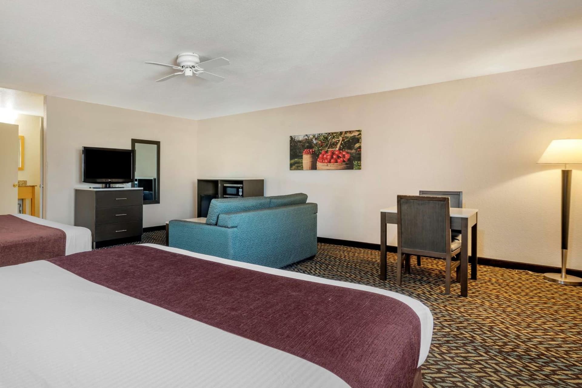 Best Western Orchard Inn gallery photo in Turlock, CA — image 12