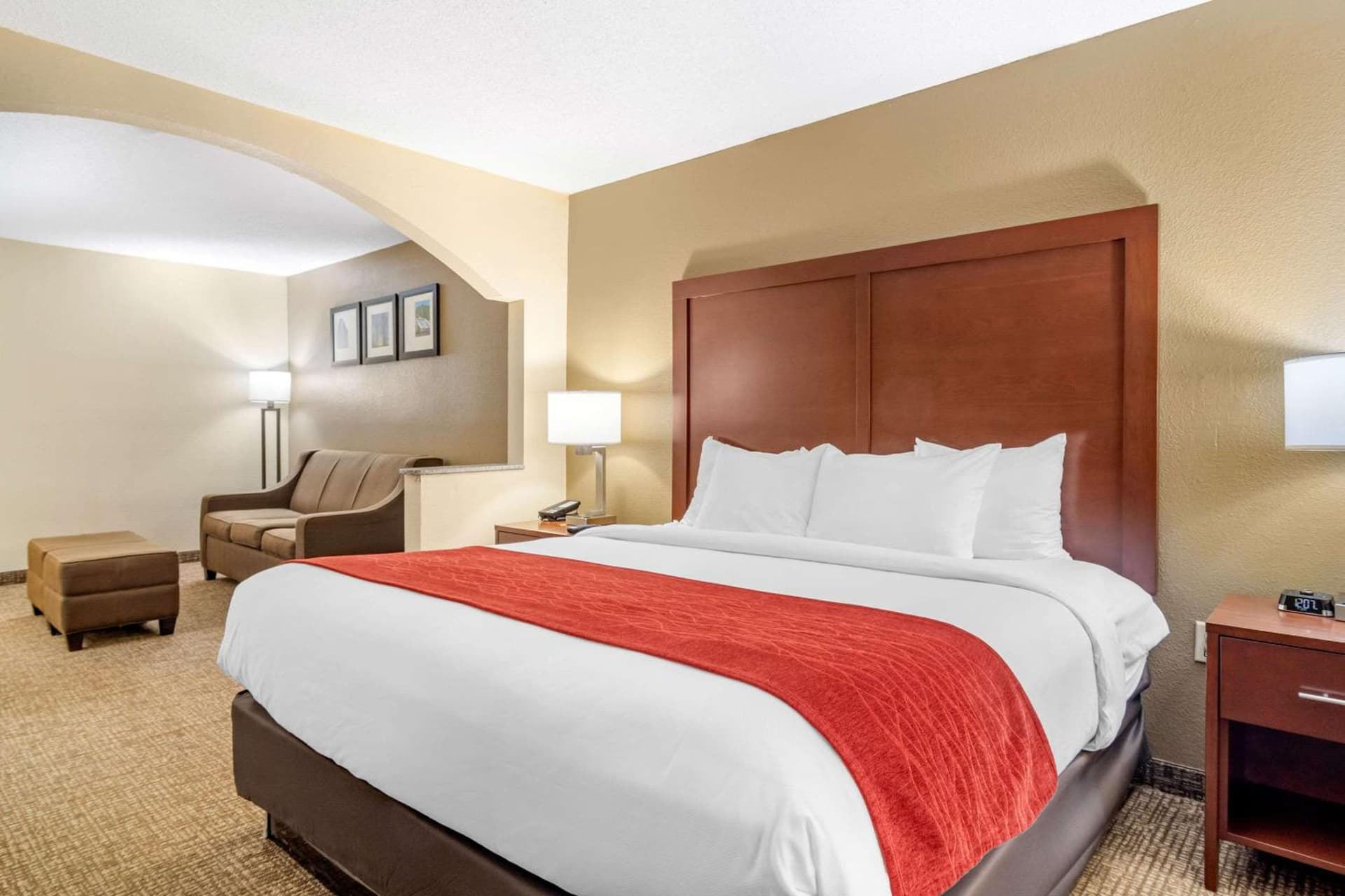 Comfort Inn & Suites Macon North I-75 gallery photo in Macon, GA — image 4