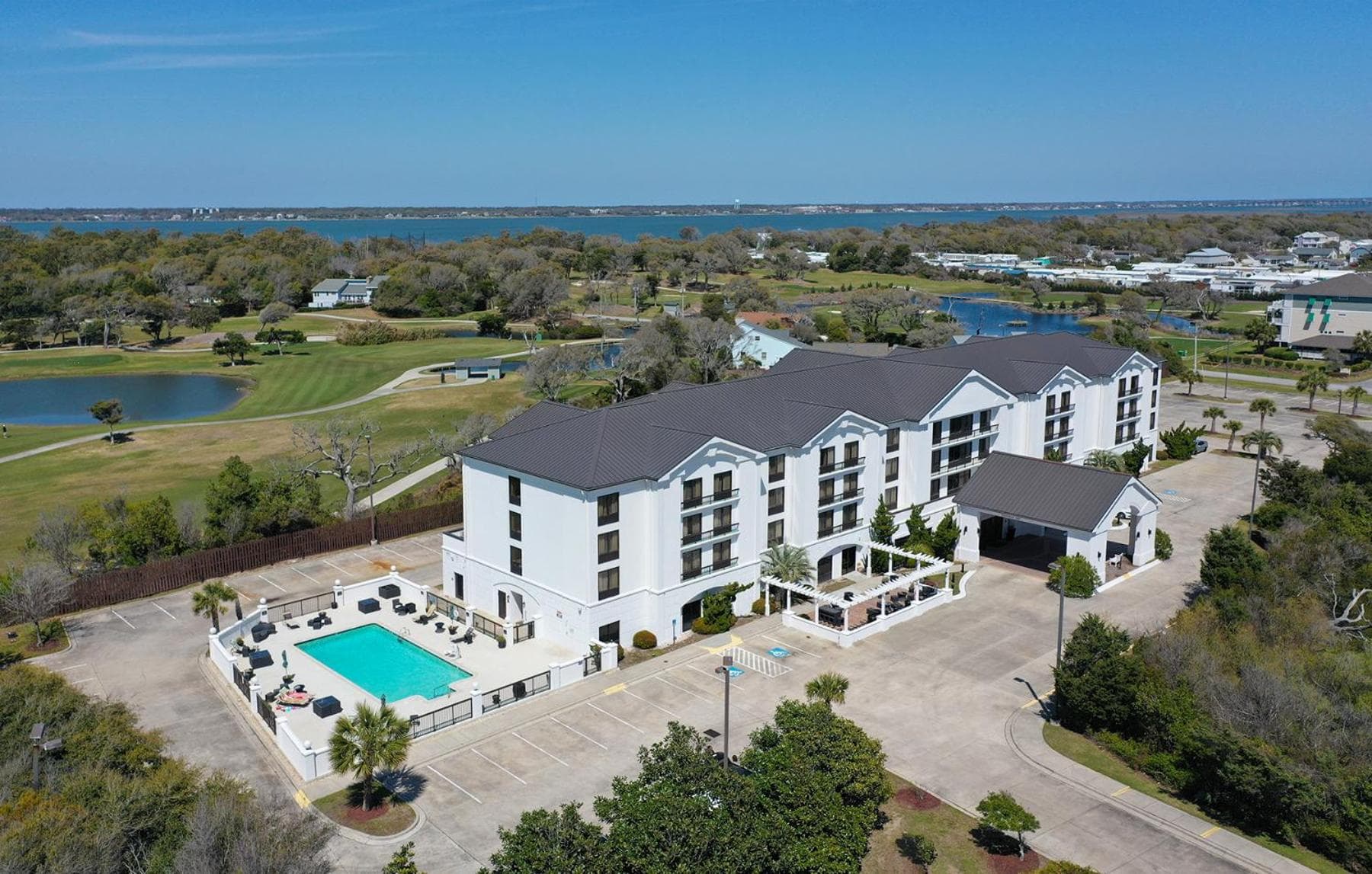Hotel Alice — hotel in Pine Knoll Shores, North Carolina