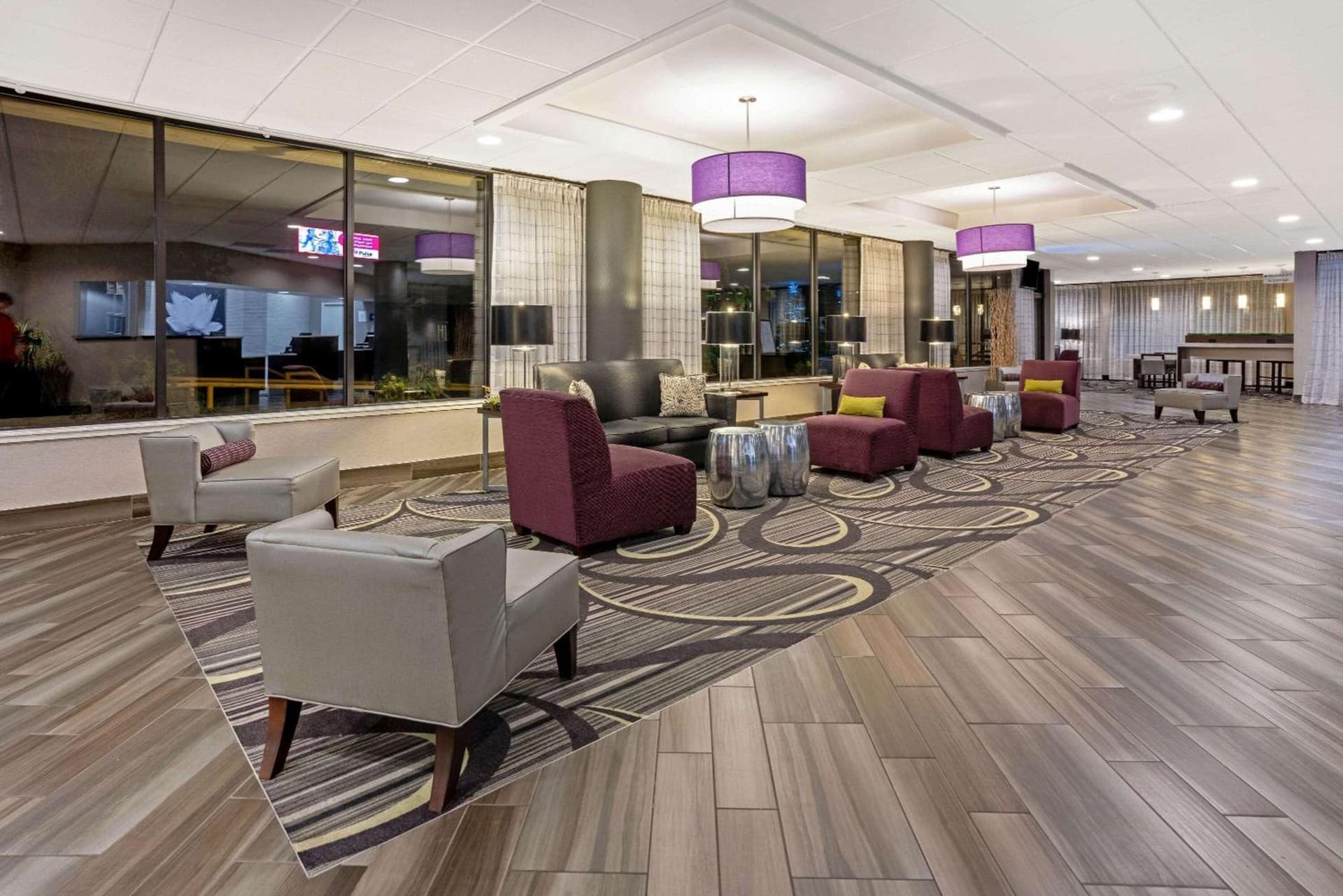 La Quinta by Wyndham Tacoma - Seattle interior in Tacoma, WA — gallery photo 2