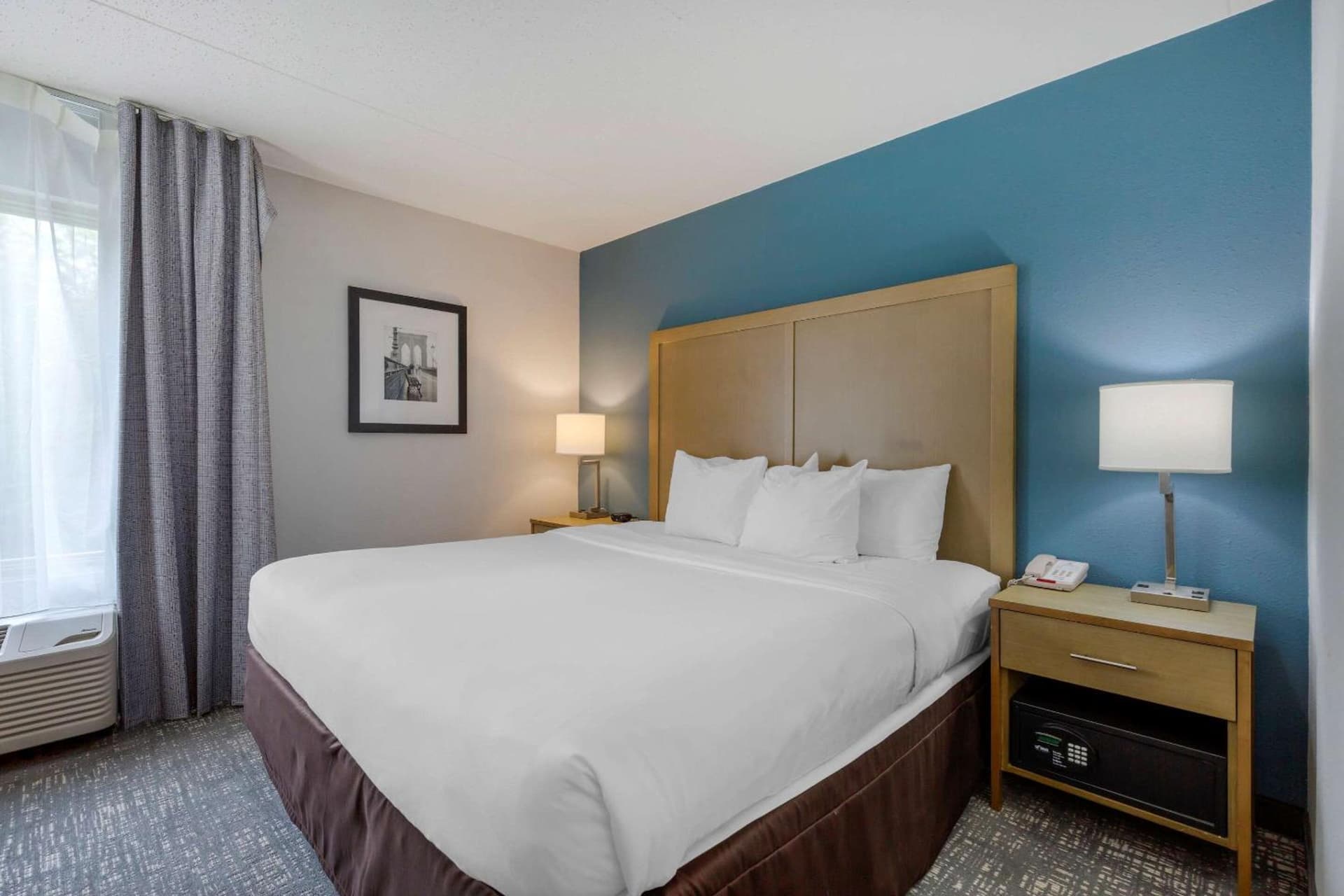 Comfort Inn & Suites Alexandria West gallery photo in Alexandria, VA — image 25