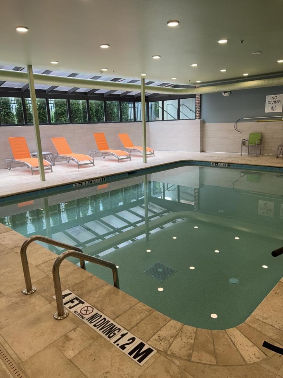 Holiday Inn Express & Suites - Dahlonega - University Area by IHG interior in Dahlonega, GA — gallery photo 2