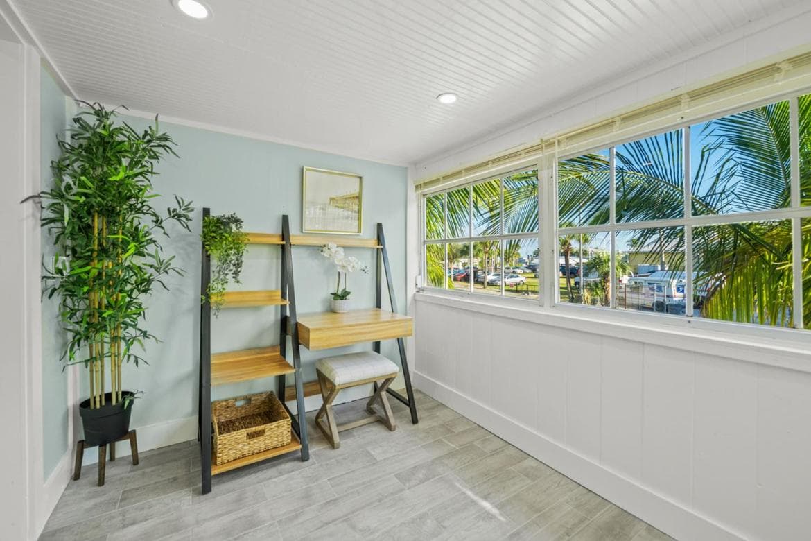 Pelican Post at Anna Maria Island Inn gallery photo in Bradenton Beach, FL — image 25