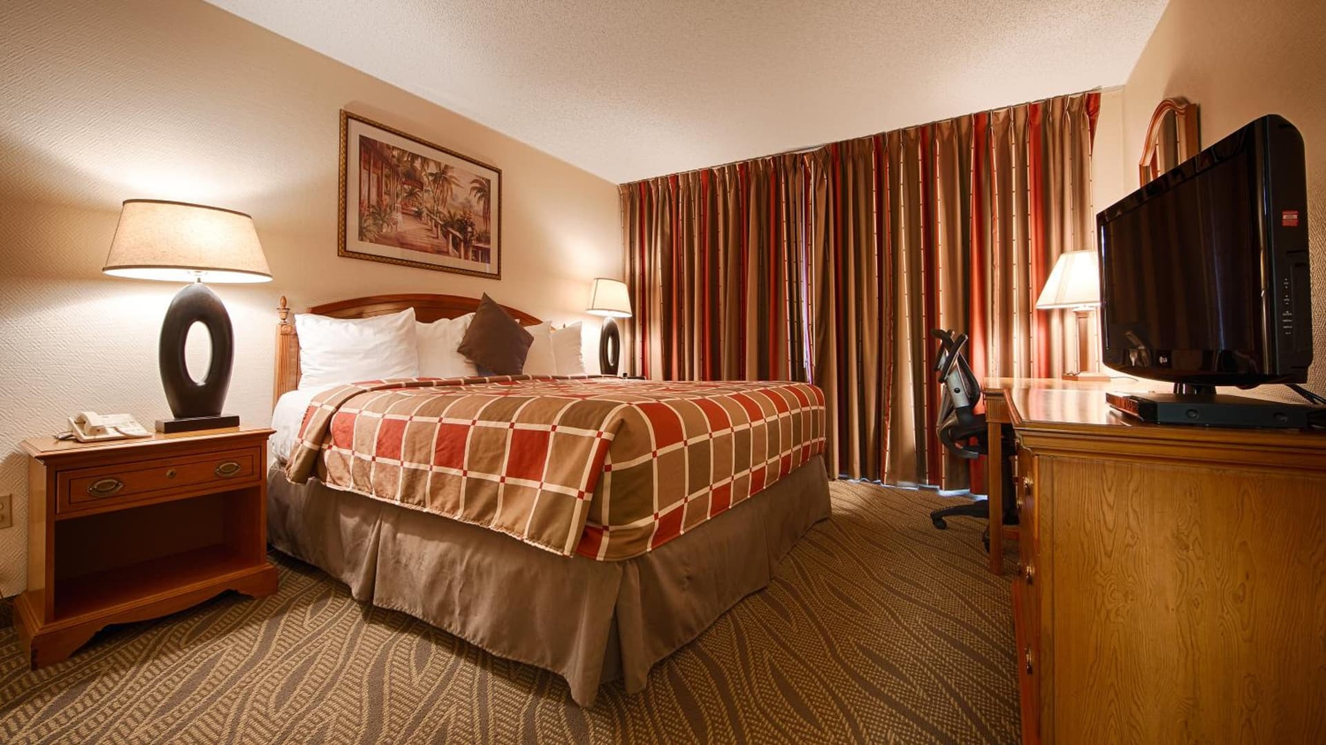 Best Western Naples Inn & Suites gallery photo in Naples, FL — image 11