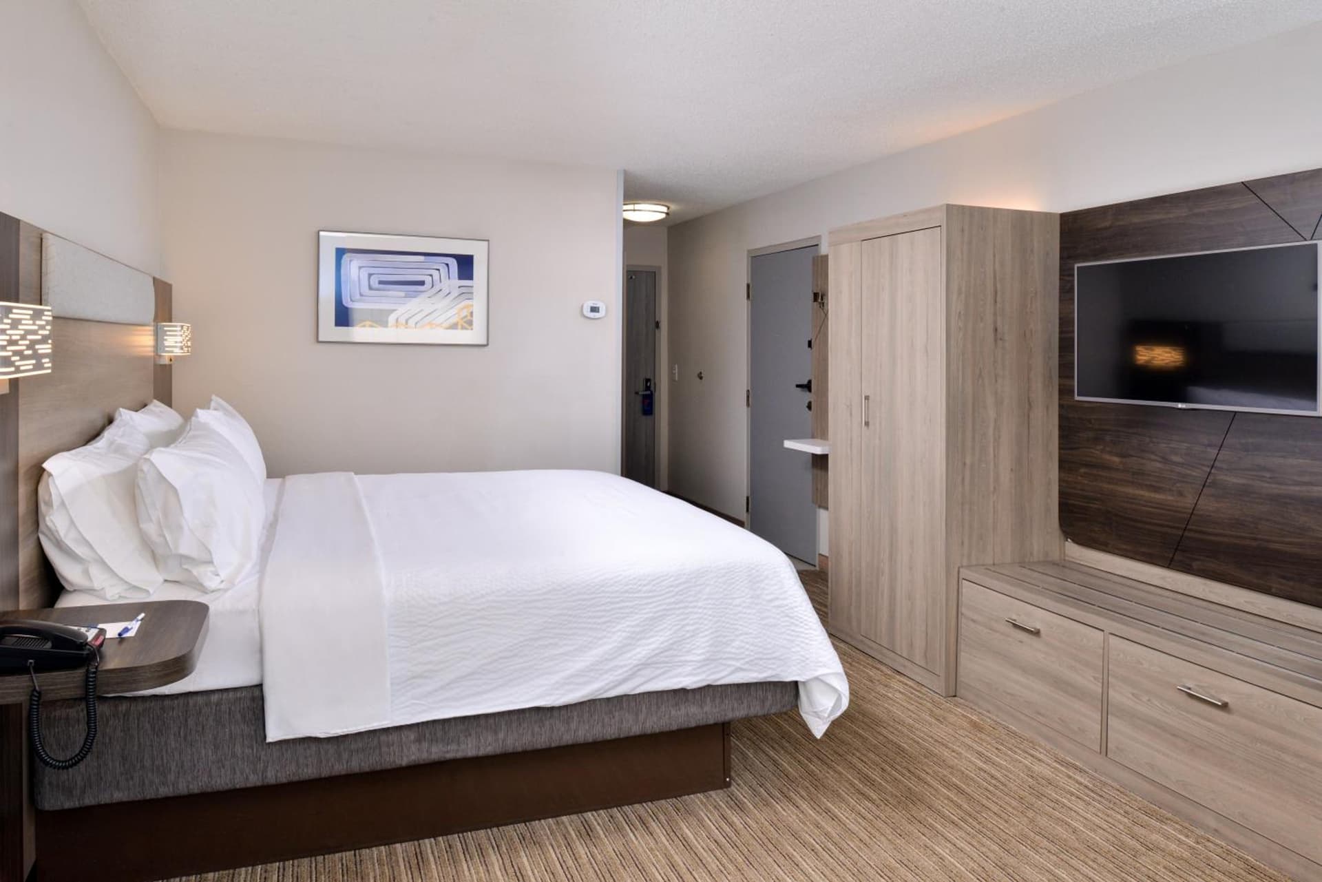 Holiday Inn Express Winston-Salem Medical Ctr Area gallery photo in Winston-Salem, NC — image 25