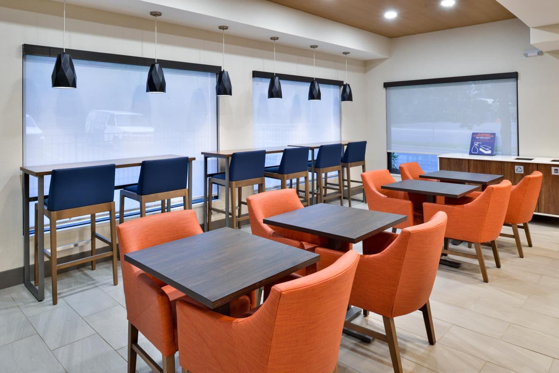 Holiday Inn Express Winston-Salem Medical Ctr Area gallery photo in Winston-Salem, NC — image 14