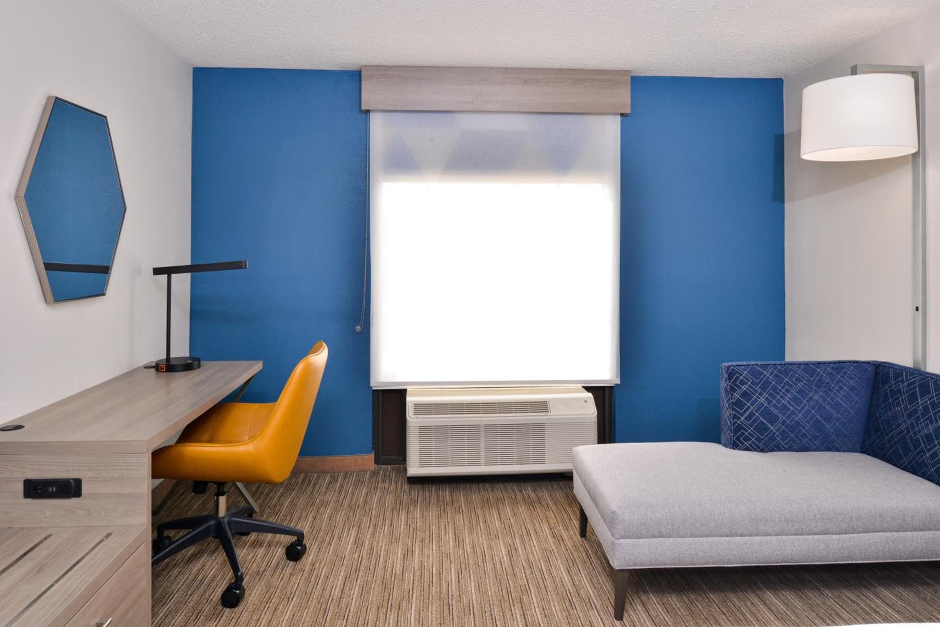 Holiday Inn Express Winston-Salem Medical Ctr Area gallery photo in Winston-Salem, NC — image 28