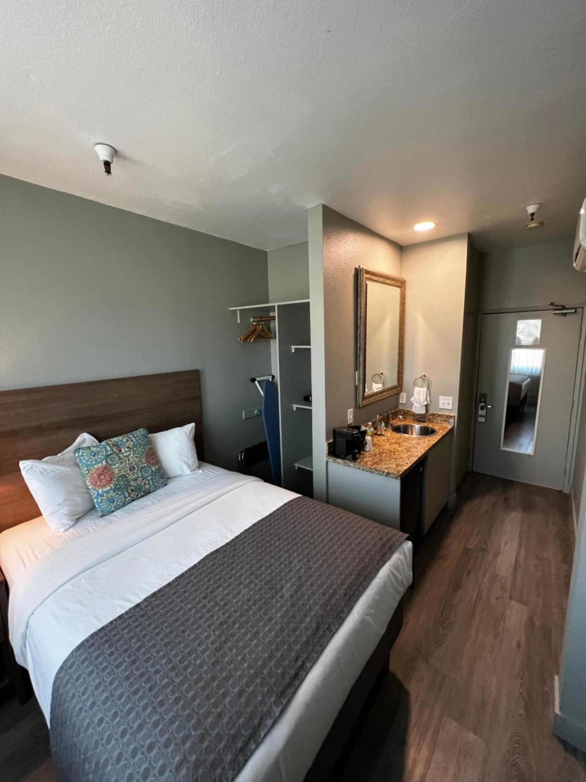 Urban Boutique Hotel- Little Italy, Downtown San Diego gallery photo in San Diego, CA — image 16