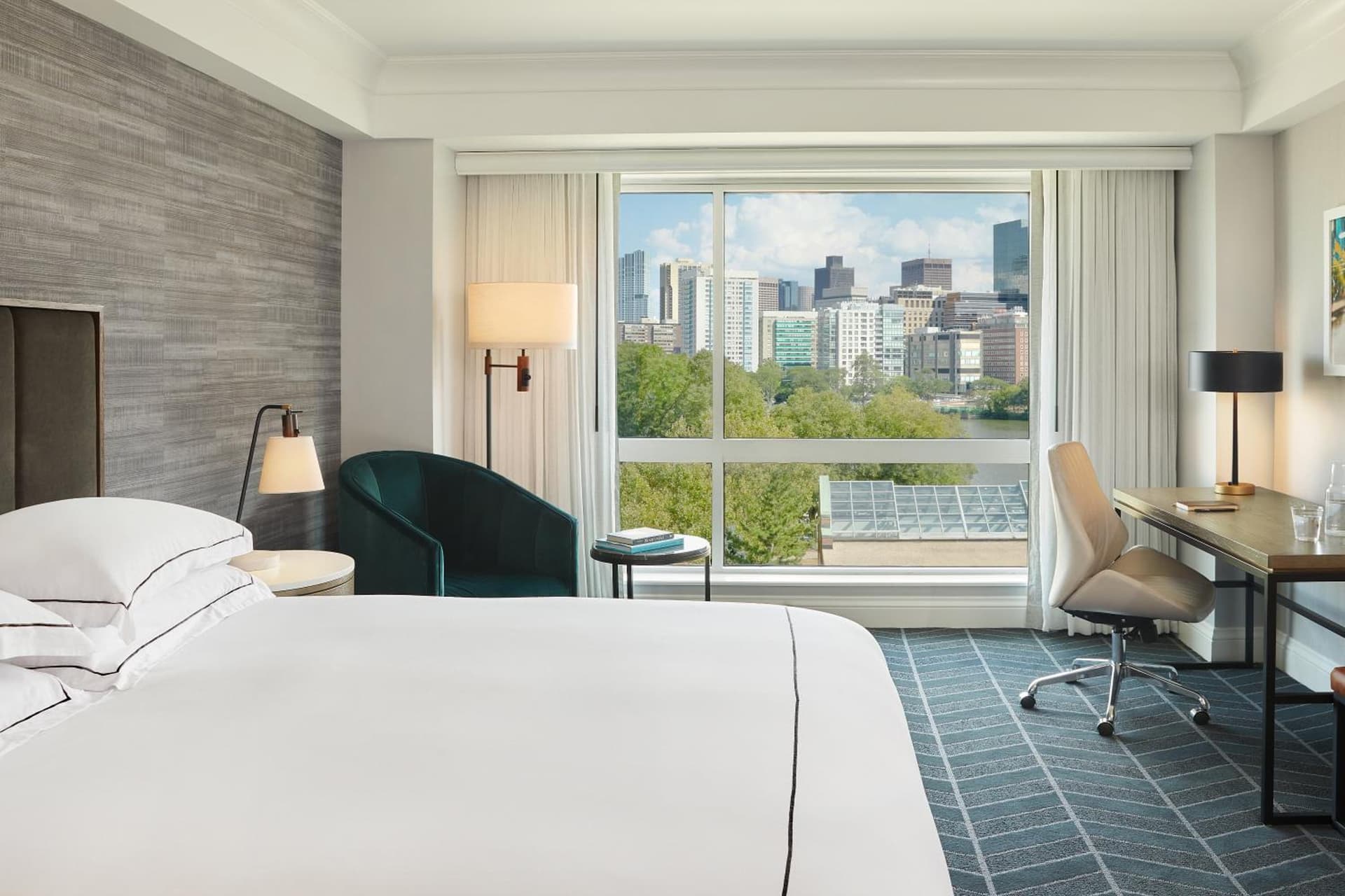 Kimpton Marlowe by IHG gallery photo in Cambridge, MA — image 69