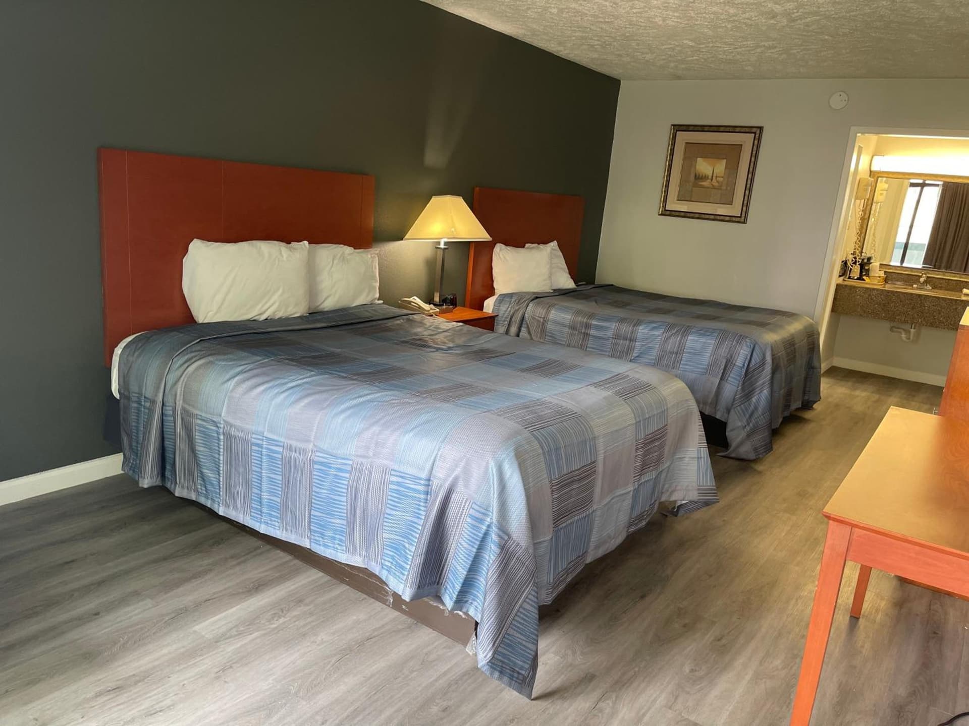 Wilkes-Barre Inn & Suites gallery photo in Wilkes-Barre, PA — image 30