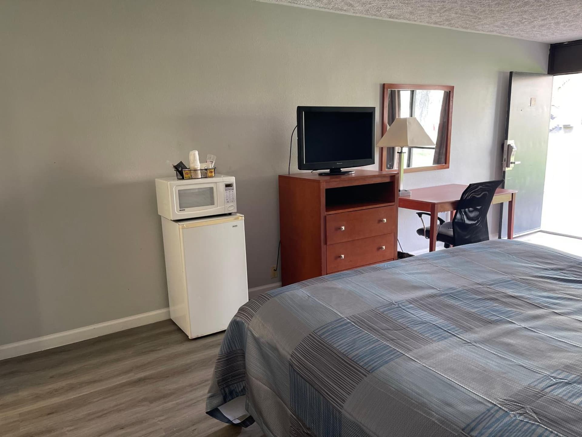 Wilkes-Barre Inn & Suites gallery photo in Wilkes-Barre, PA — image 41