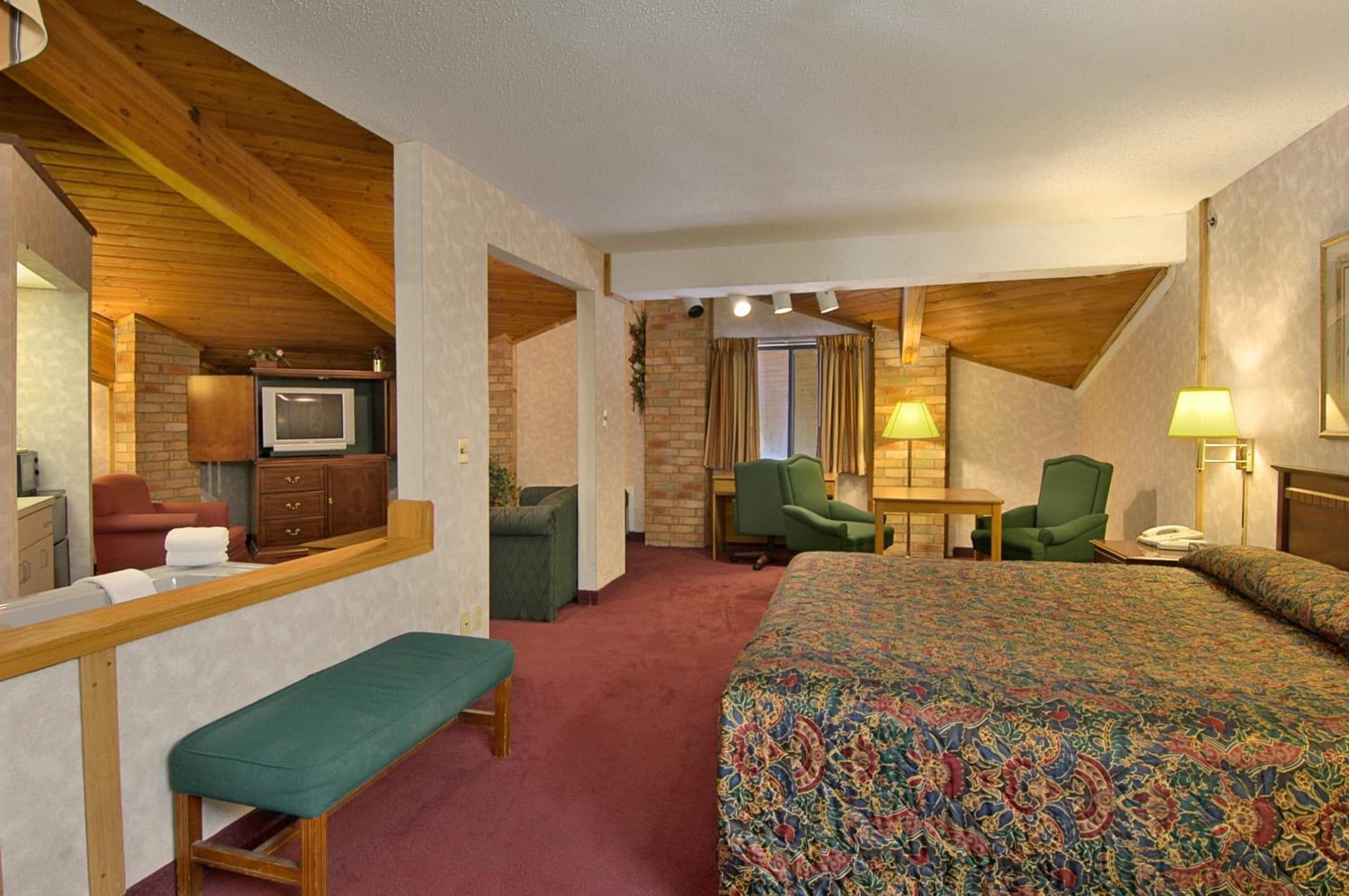 Baymont by Wyndham Muskegon gallery photo in Muskegon, MI — image 21