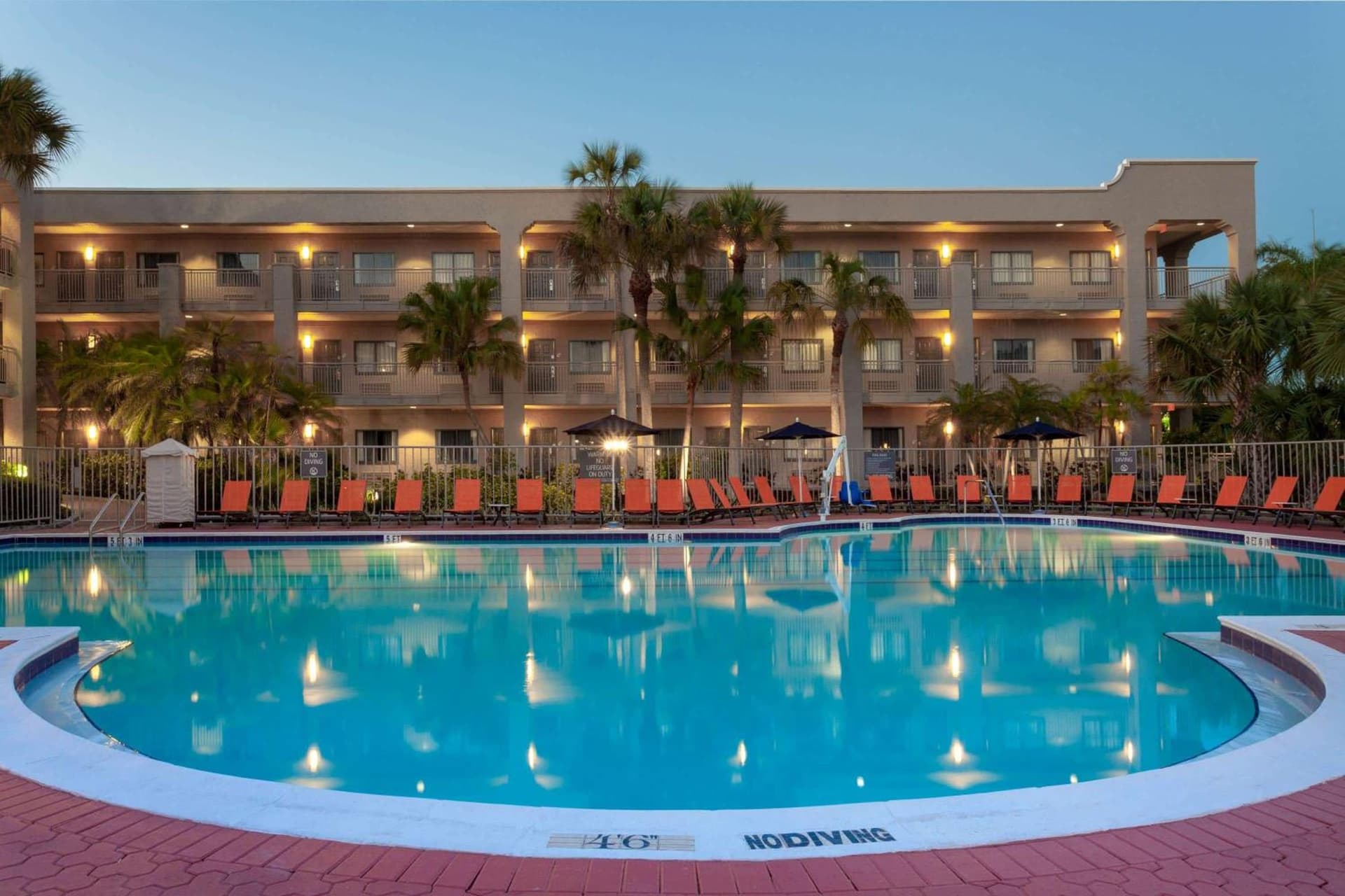La Quinta by Wyndham Ft. Myers - Sanibel Gateway gallery photo in Fort Myers, FL — image 5