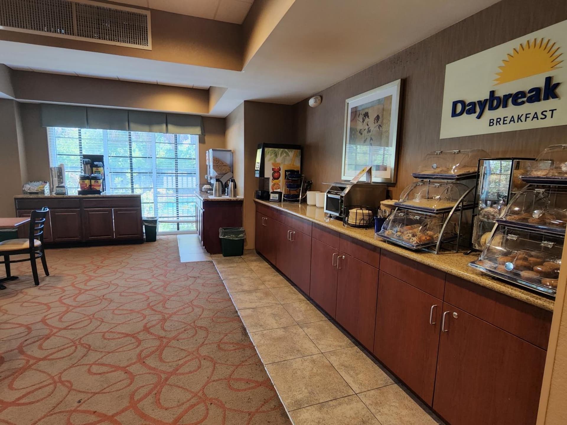 Holiday Inn Express & Suites Palm Coast - I-95 property views in Palm Coast, FL — gallery photo 3