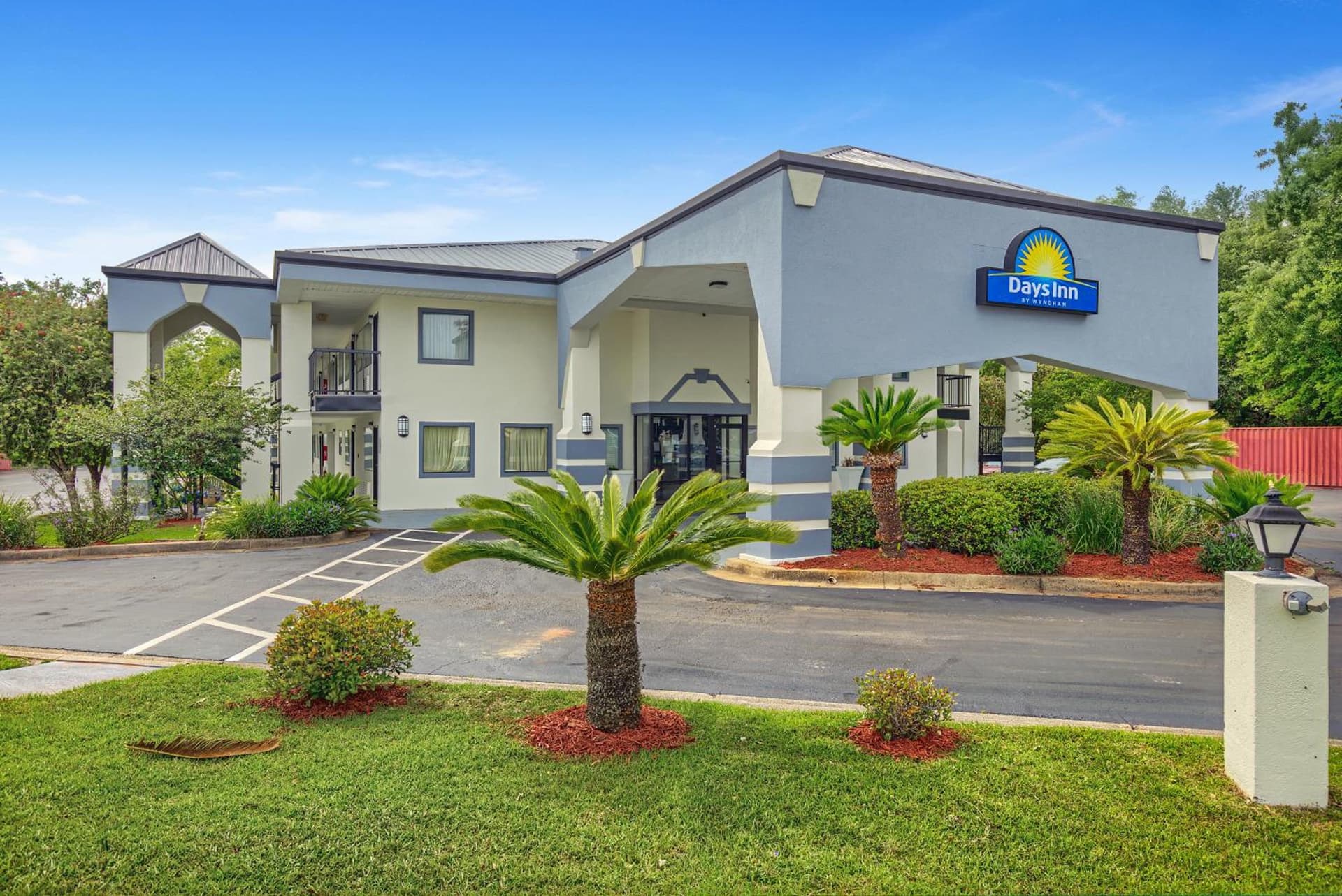 Days Inn by Wyndham Foley - North Gulf Shores featured exterior or lobby in Foley, AL — similar hotel