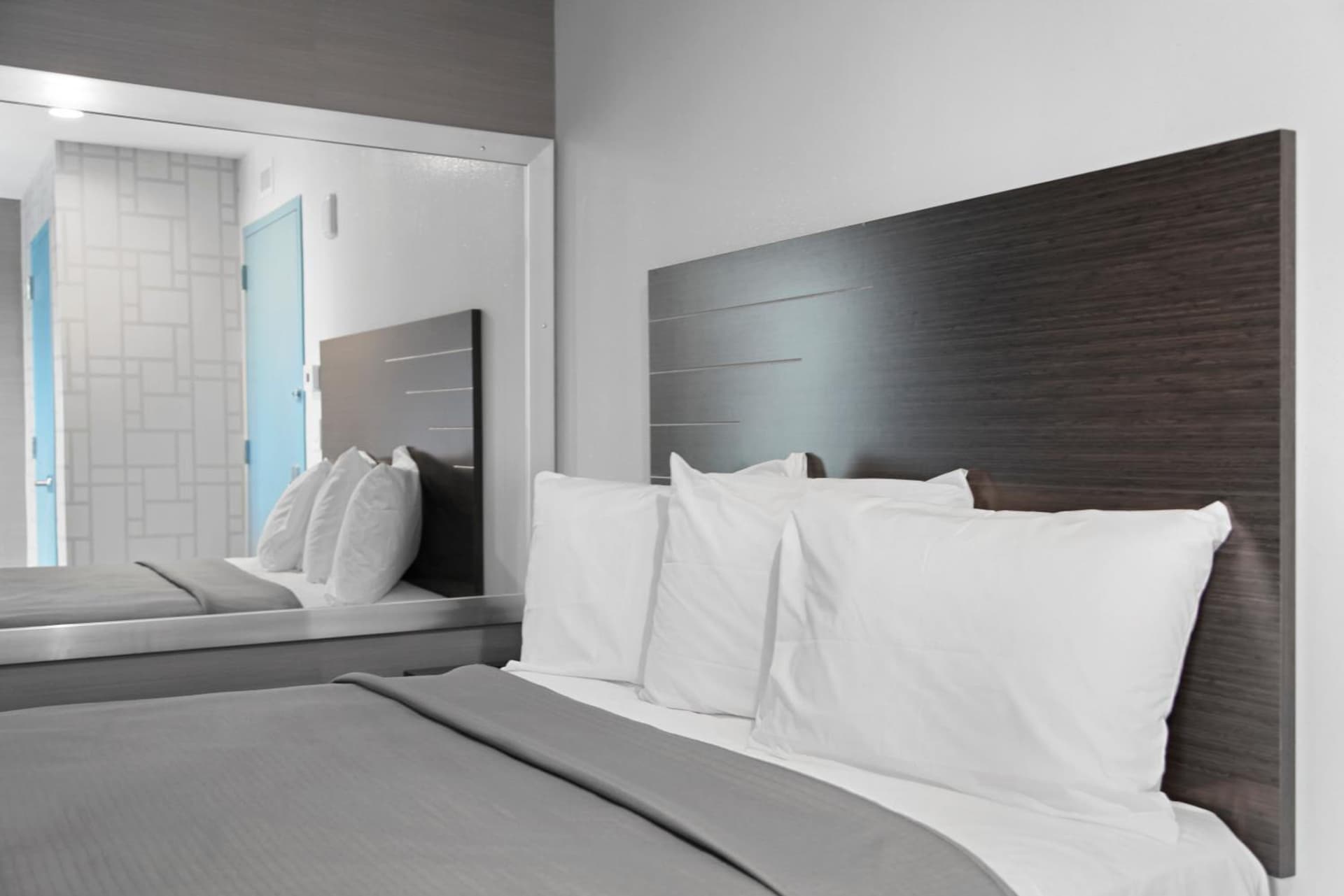 Hotel 365 Bronx gallery photo in Bronx, NY — image 31