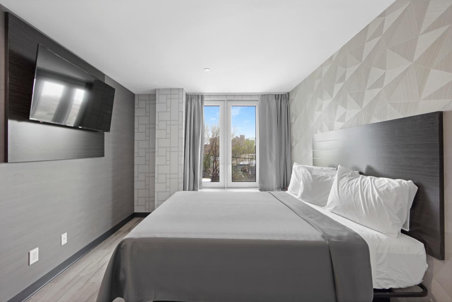 Hotel 365 Bronx gallery photo in Bronx, NY — image 15