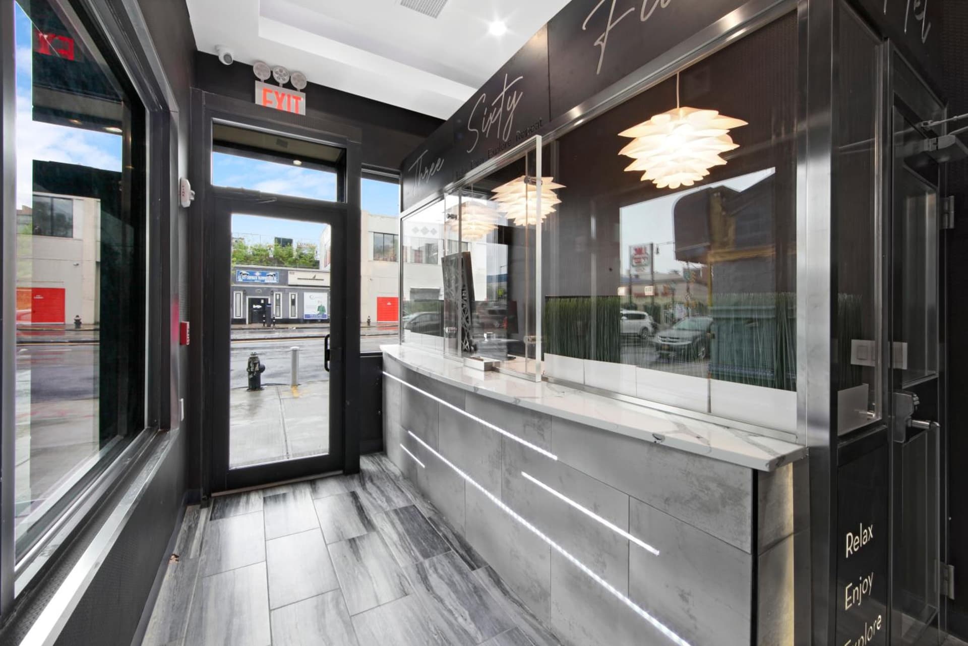 Hotel 365 Bronx gallery photo in Bronx, NY — image 5