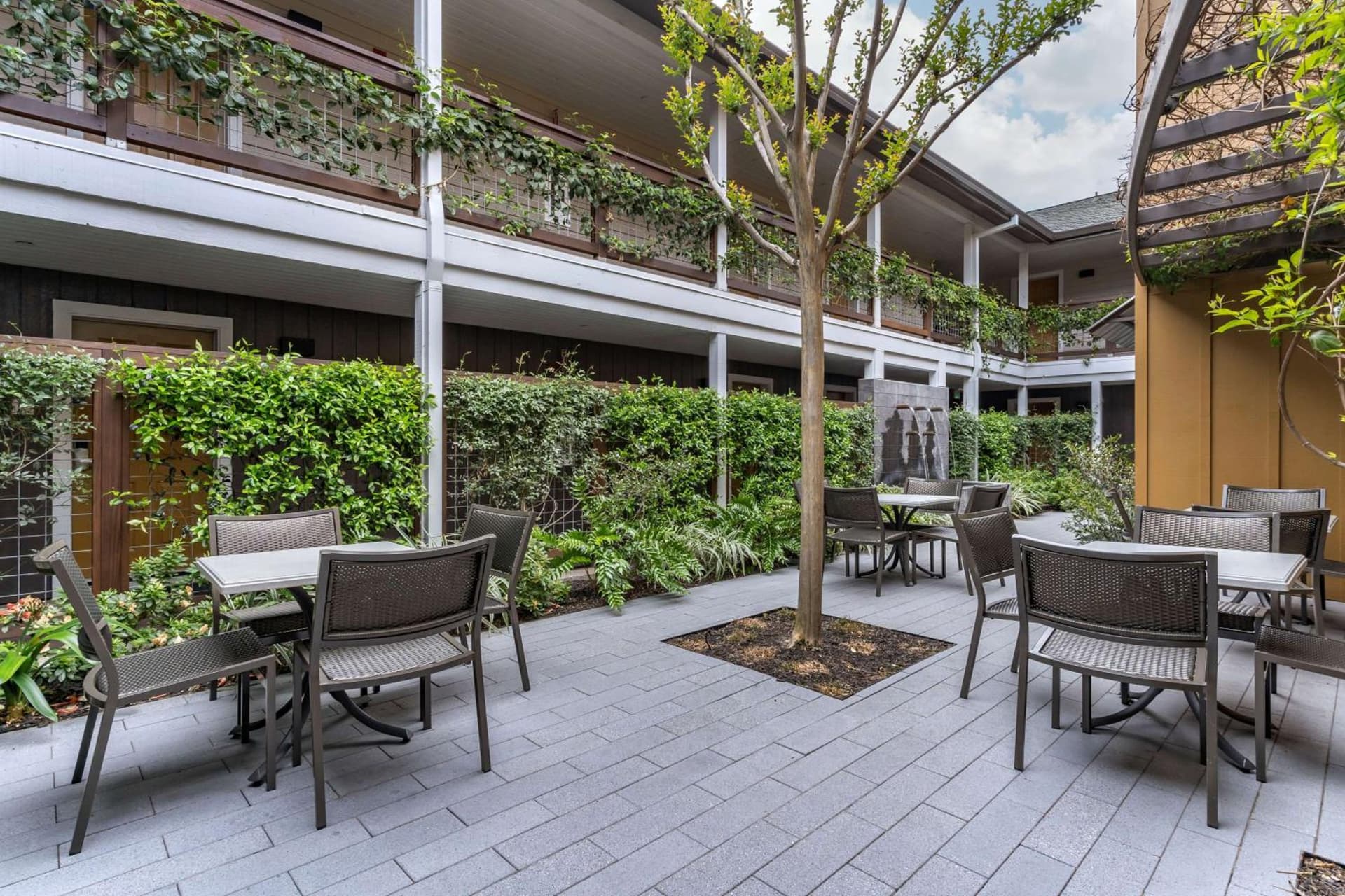 Best Western Plus Stevenson Manor gallery photo in Calistoga, CA — image 32