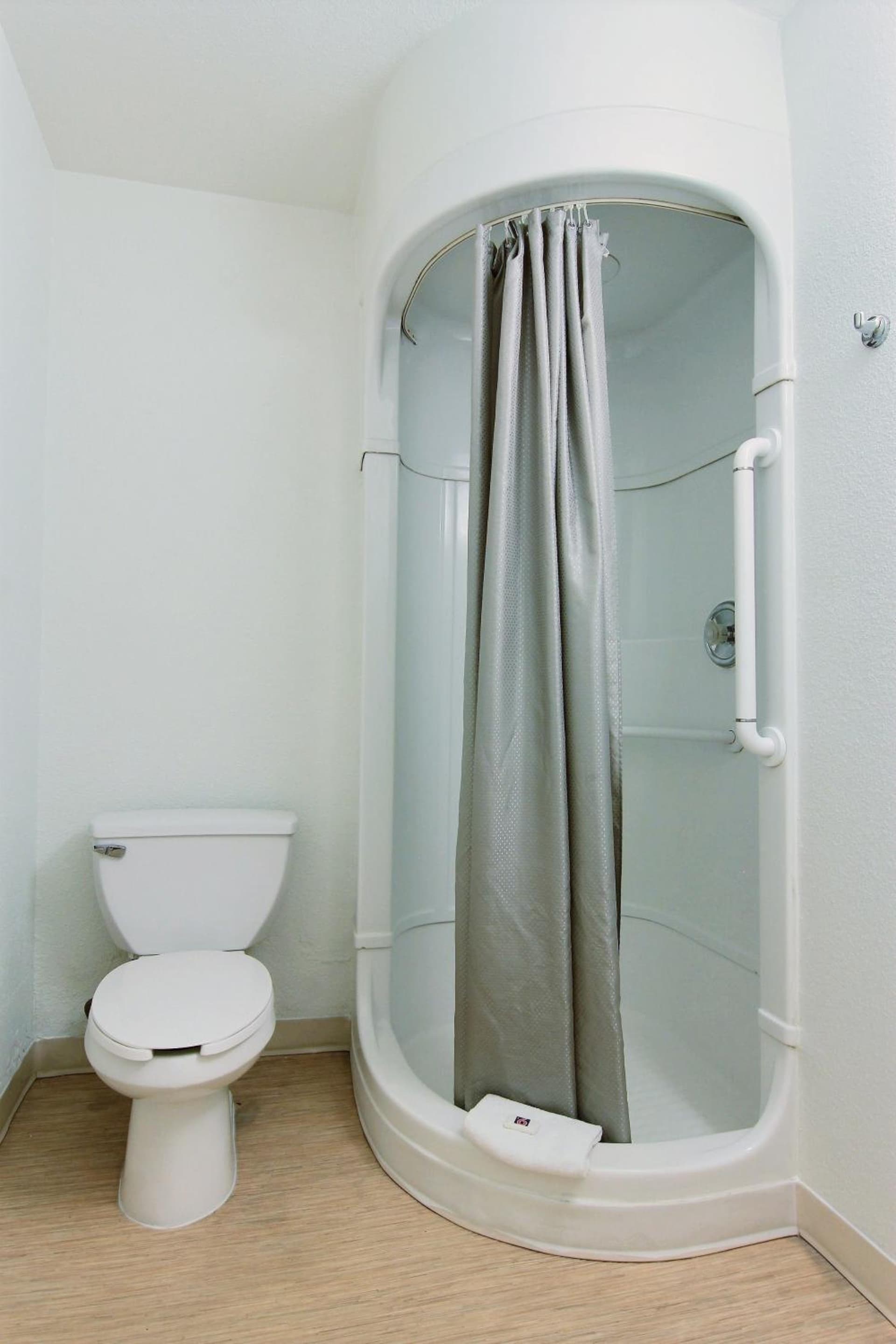 Motel 6-Corpus Christi, TX - East - North Padre Island gallery photo in Corpus Christi, TX — image 35