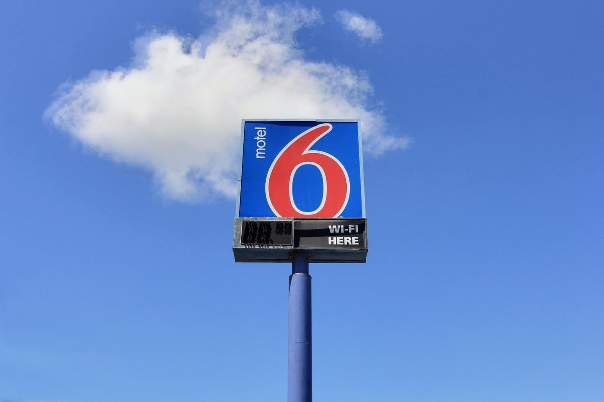 Motel 6-Corpus Christi, TX - East - North Padre Island gallery photo in Corpus Christi, TX — image 17