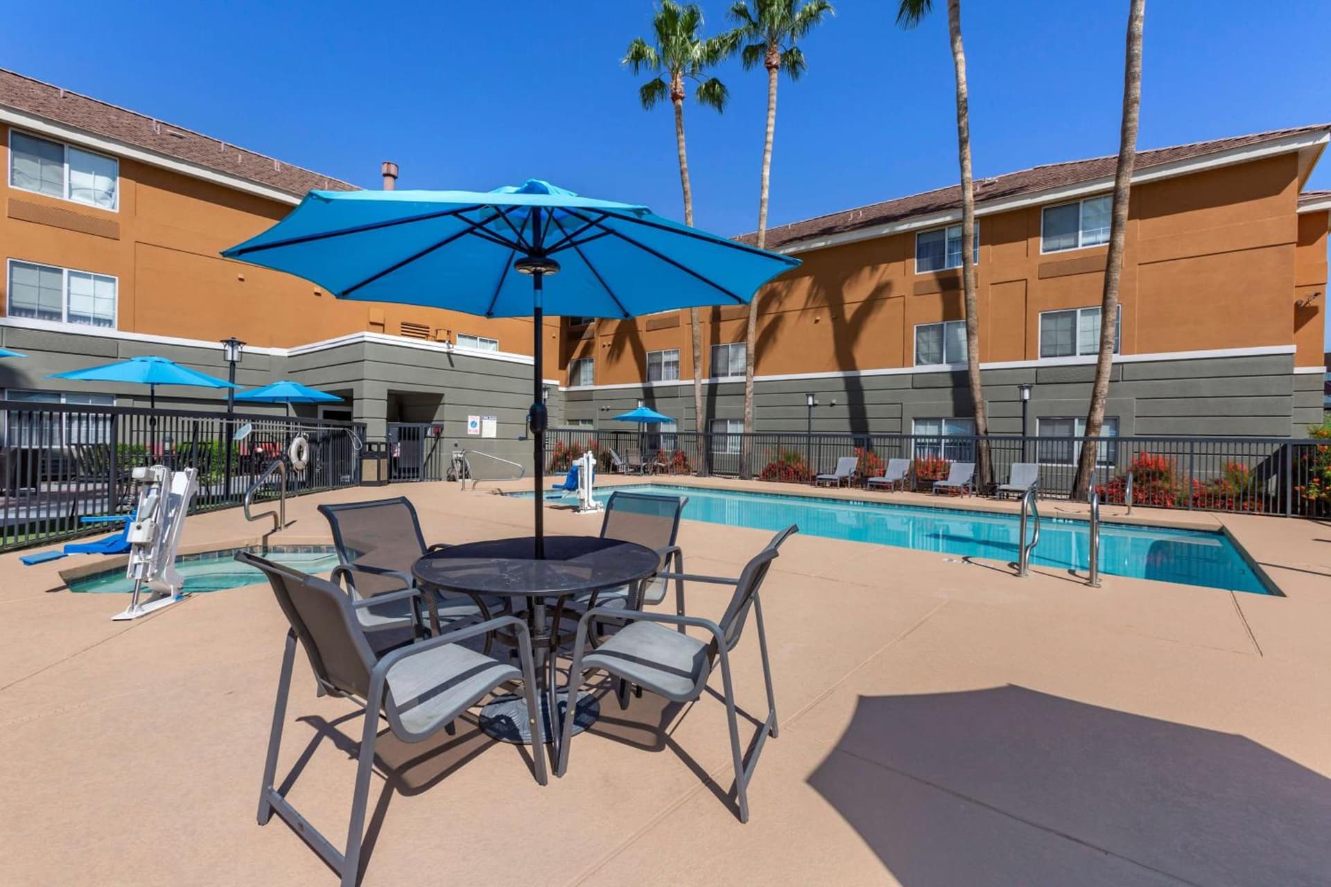 Best Western North Phoenix Hotel interior in Phoenix, AZ — gallery photo 2