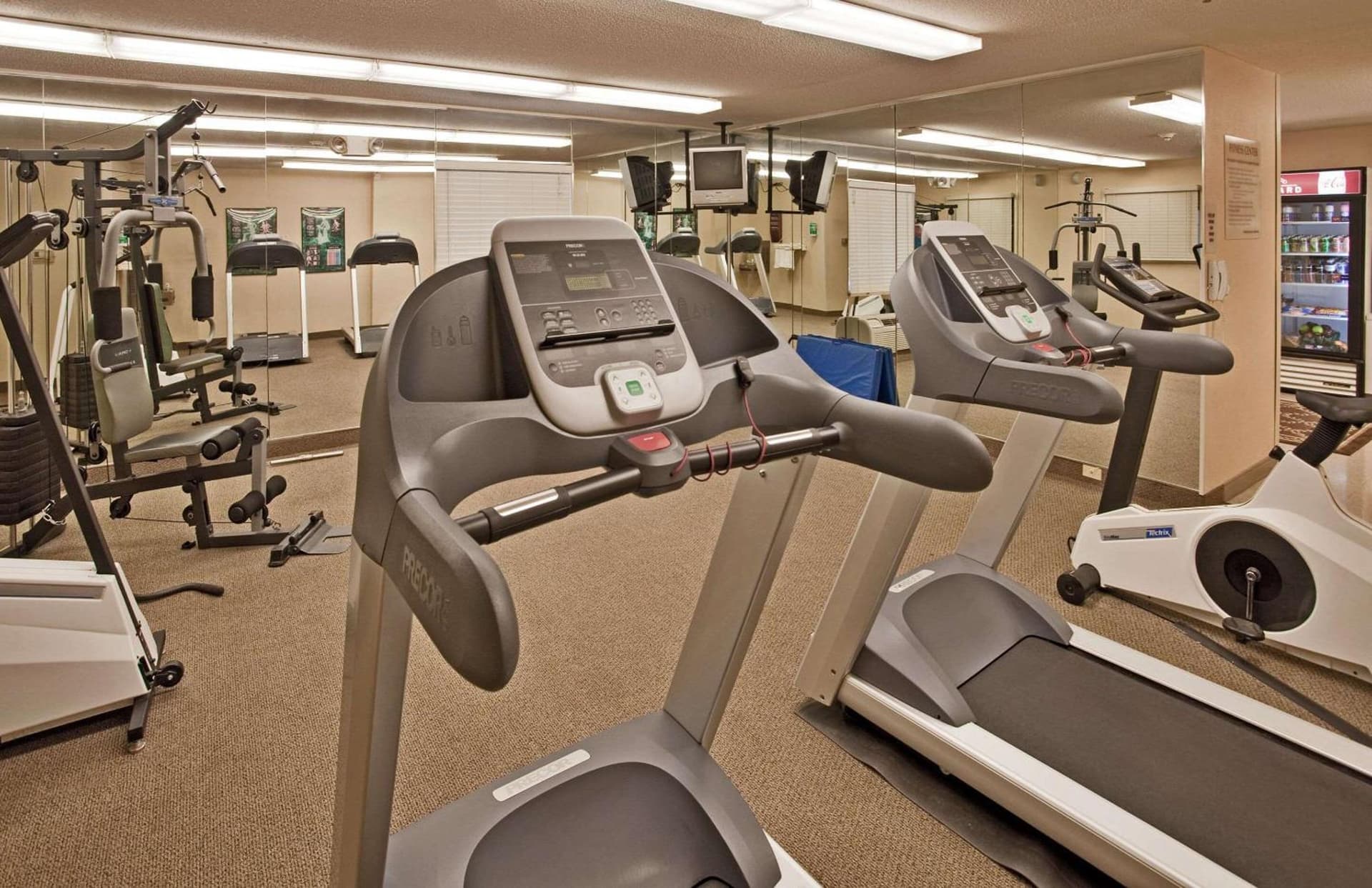 MainStay Suites- Kansas City Overland Park gallery photo in Overland Park, KS — image 9