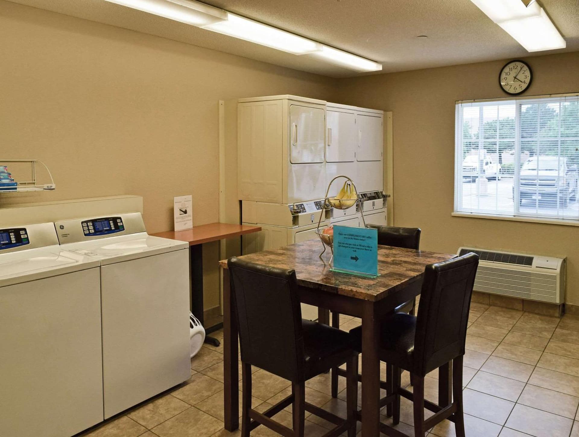 MainStay Suites- Kansas City Overland Park gallery photo in Overland Park, KS — image 13