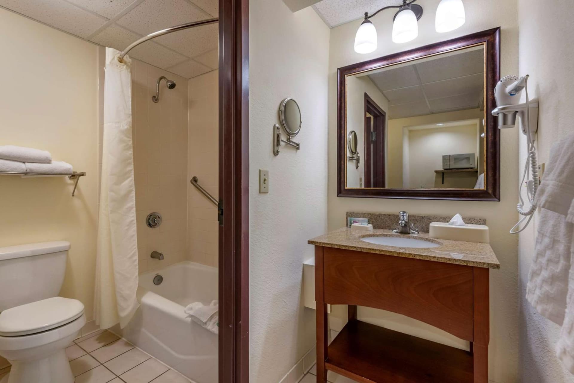 Best Western Gateway Grand gallery photo in Gainesville, FL — image 33