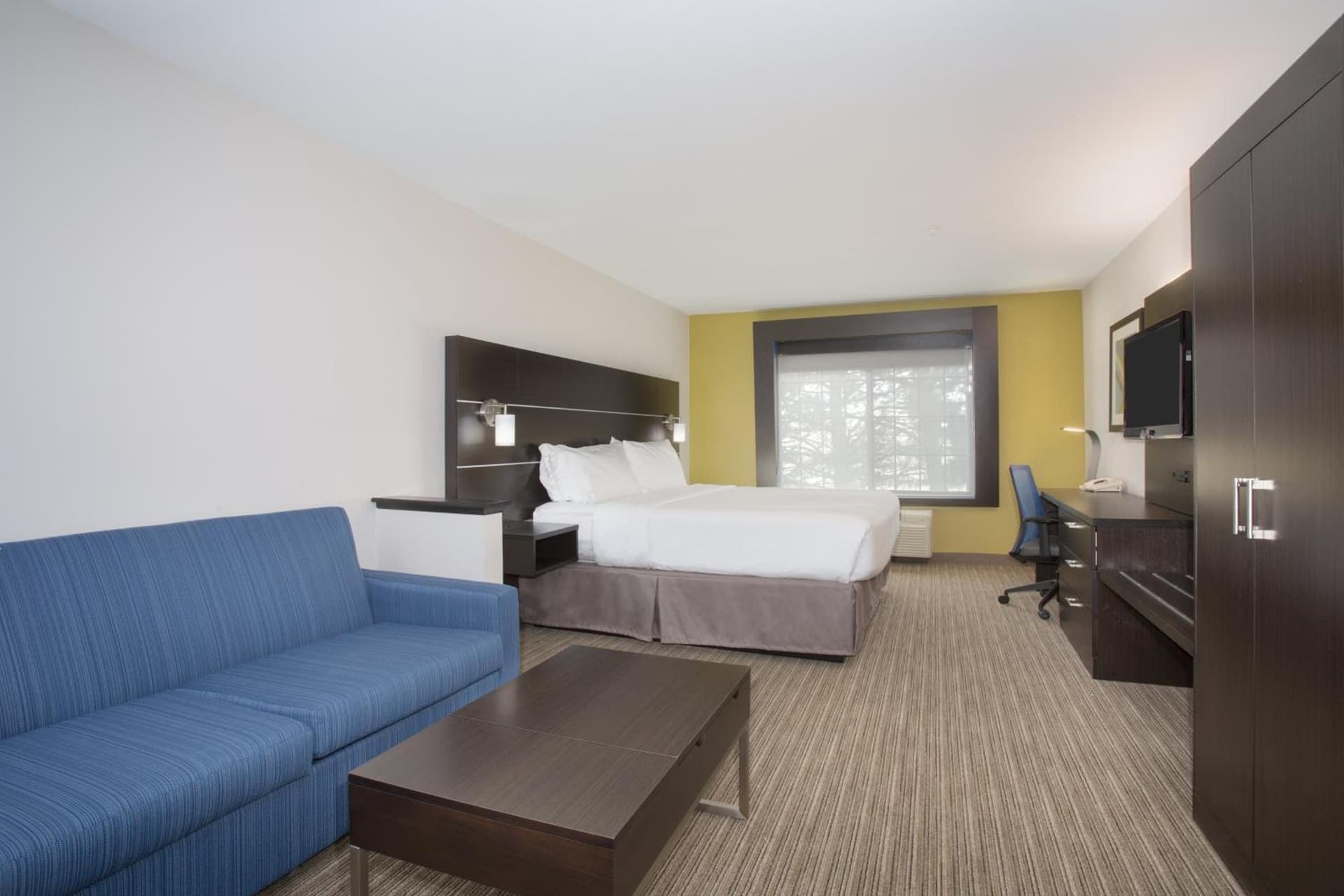 Holiday Inn Express & Suites Ft Collins by IHG gallery photo in Fort Collins, CO — image 24