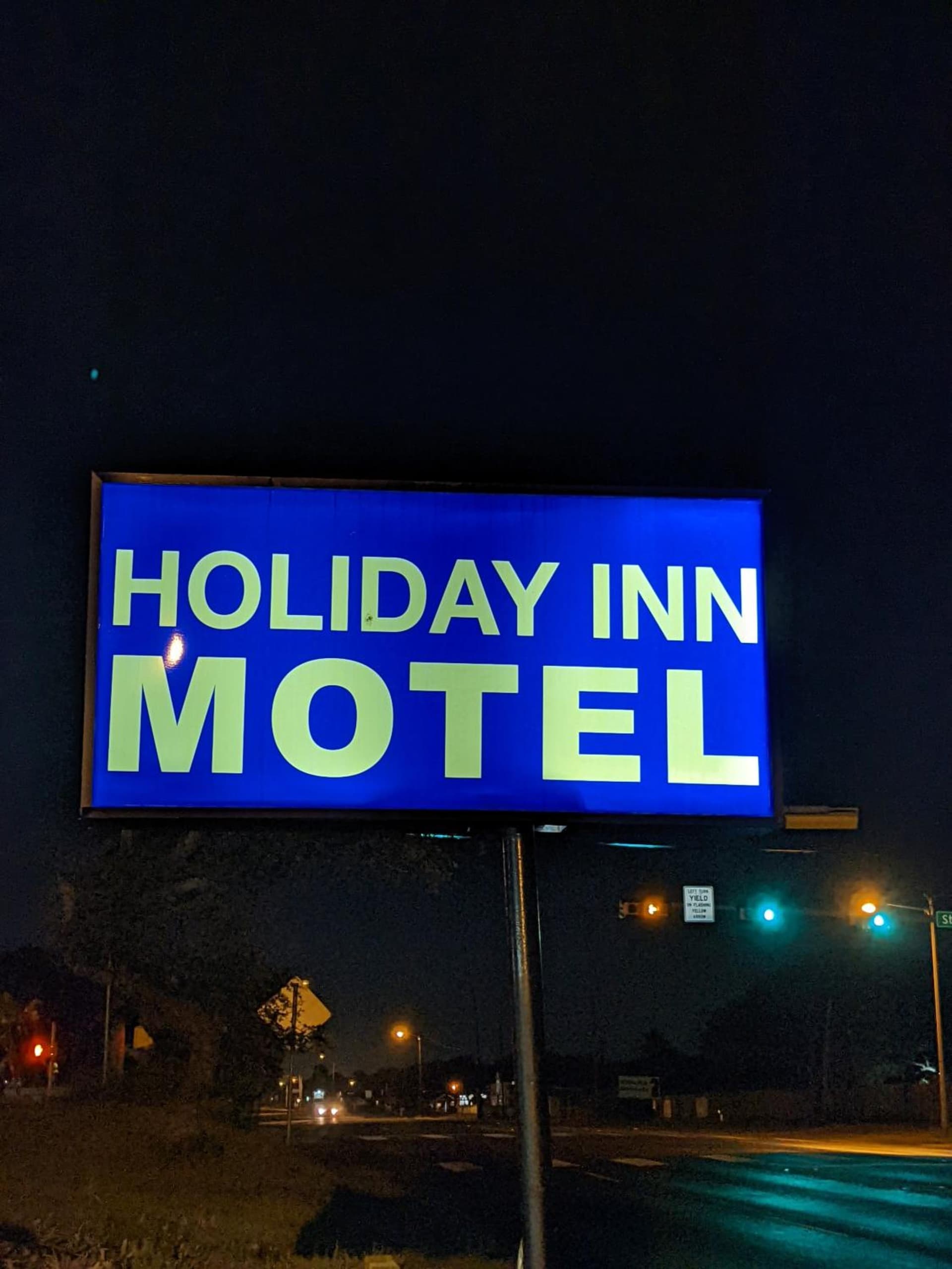 Holiday Inn motel property views in Aransas Pass, TX — gallery photo 3