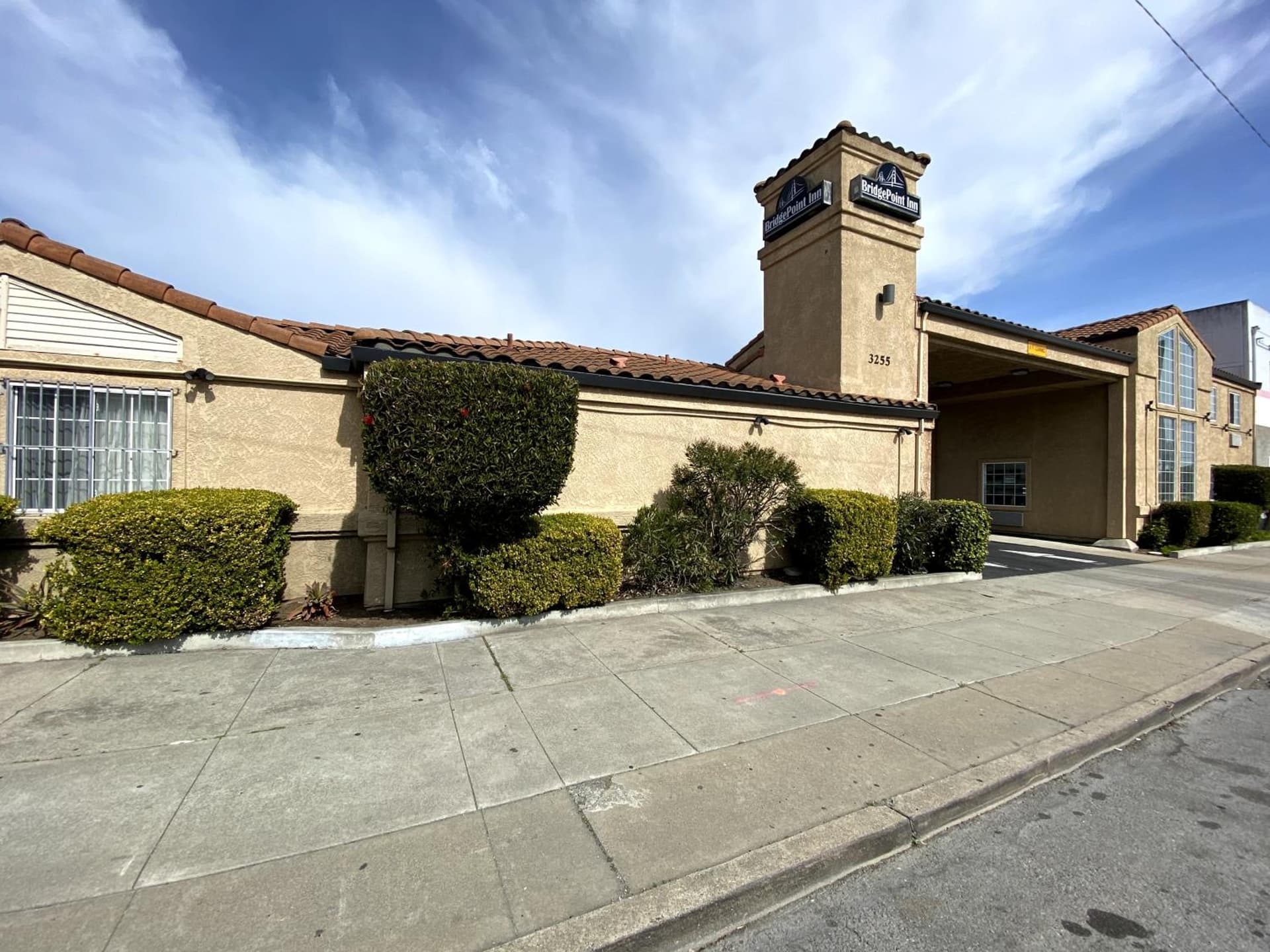 BridgePoint Inn Daly City property views in Daly City, CA — gallery photo 3
