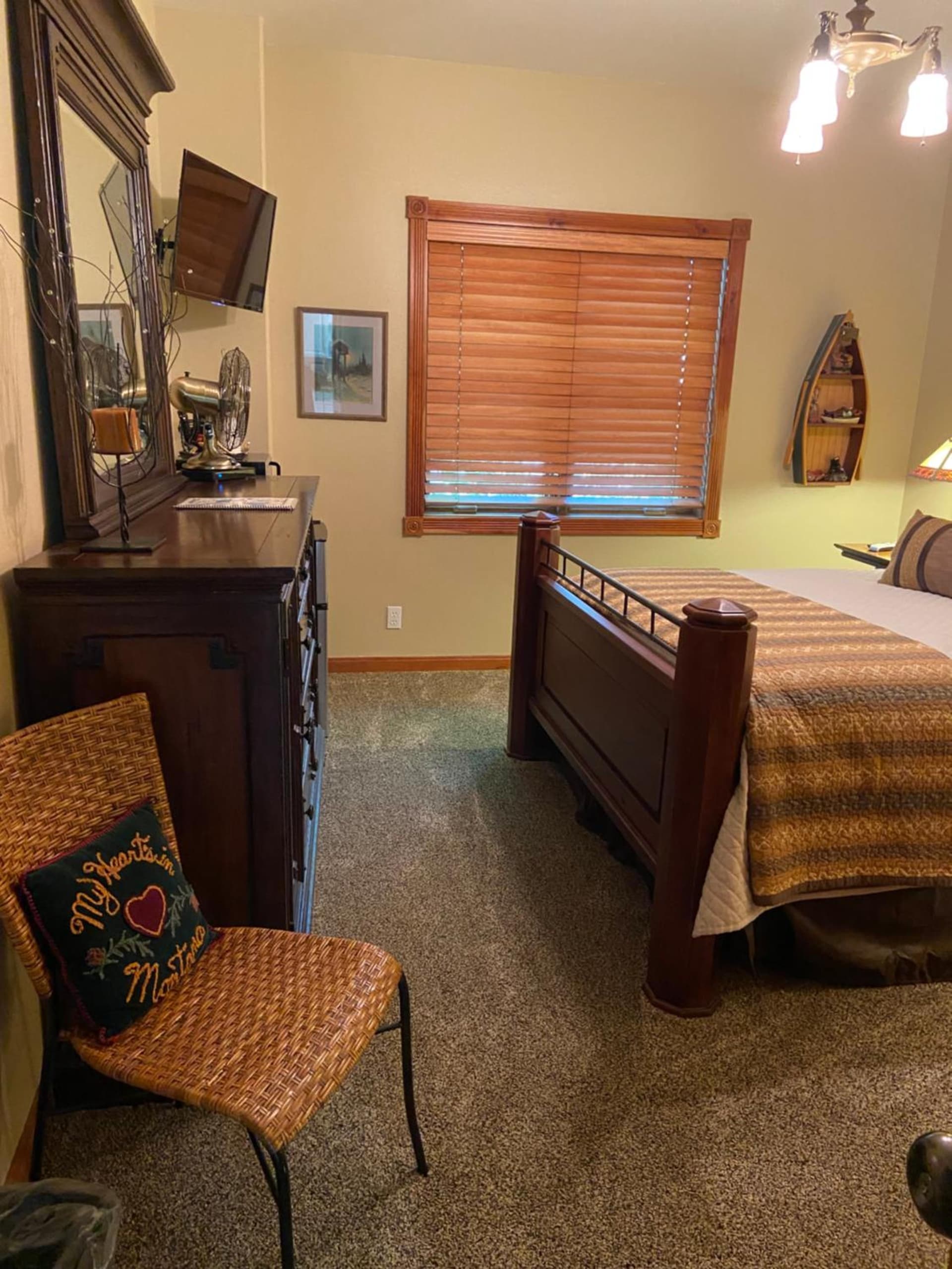 THE INN Bigfork Bay interior in Bigfork, MT — gallery photo 2