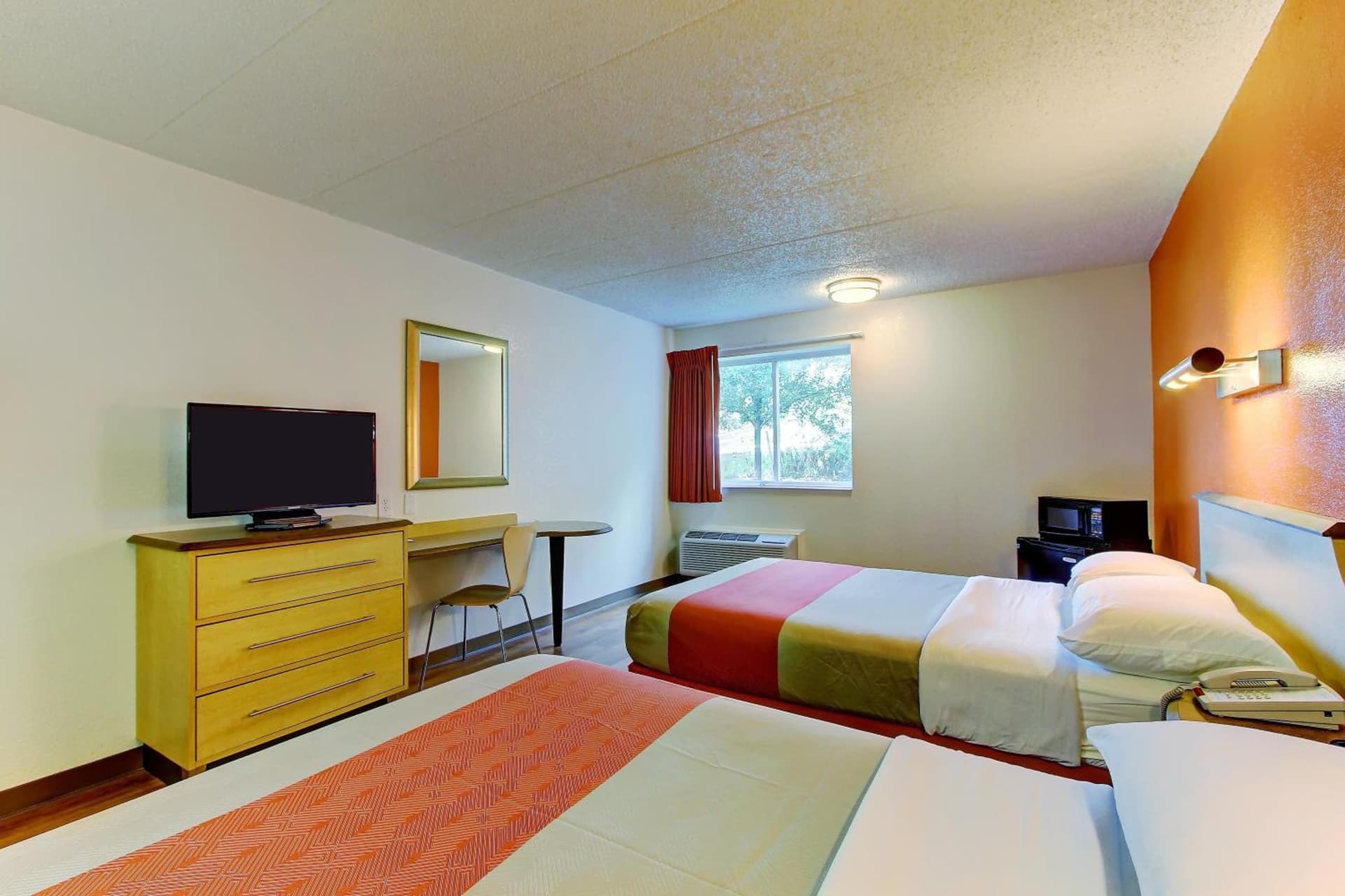 Motel 6-York, PA - North gallery photo in York, PA — image 59