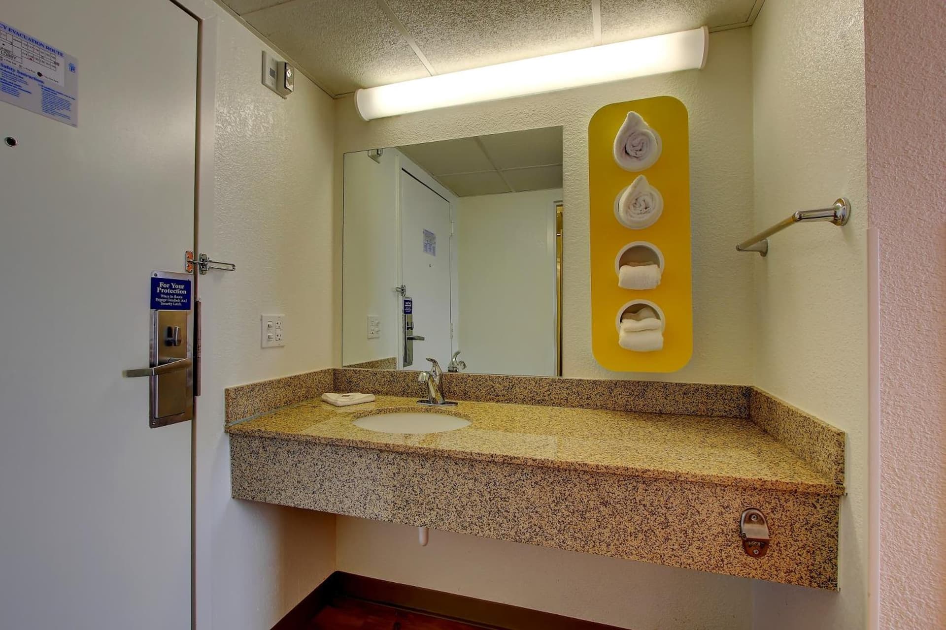 Motel 6-York, PA - North gallery photo in York, PA — image 48