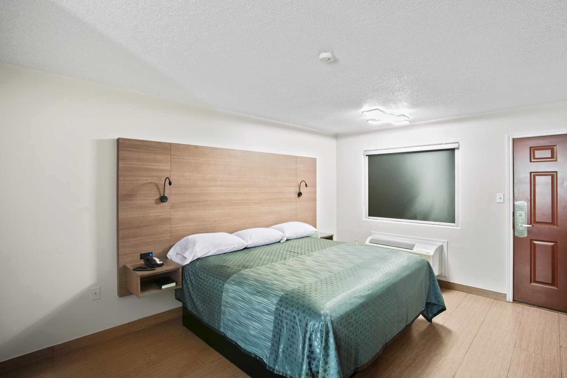 Siesta Inn McAllen gallery photo in McAllen, TX — image 10