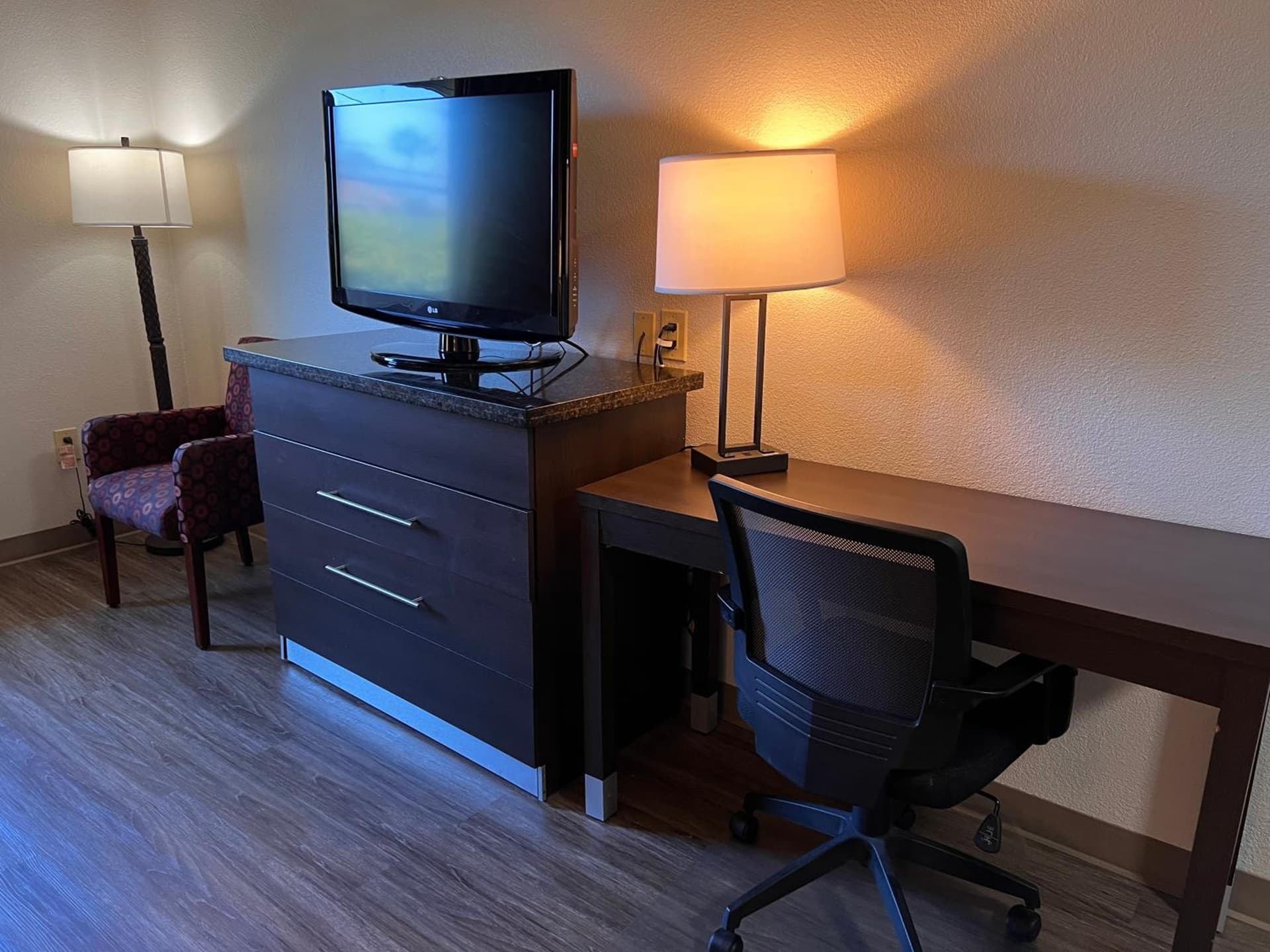 Brisa Pacific Hotel Encinitas interior in Encinitas, CA — gallery photo 2
