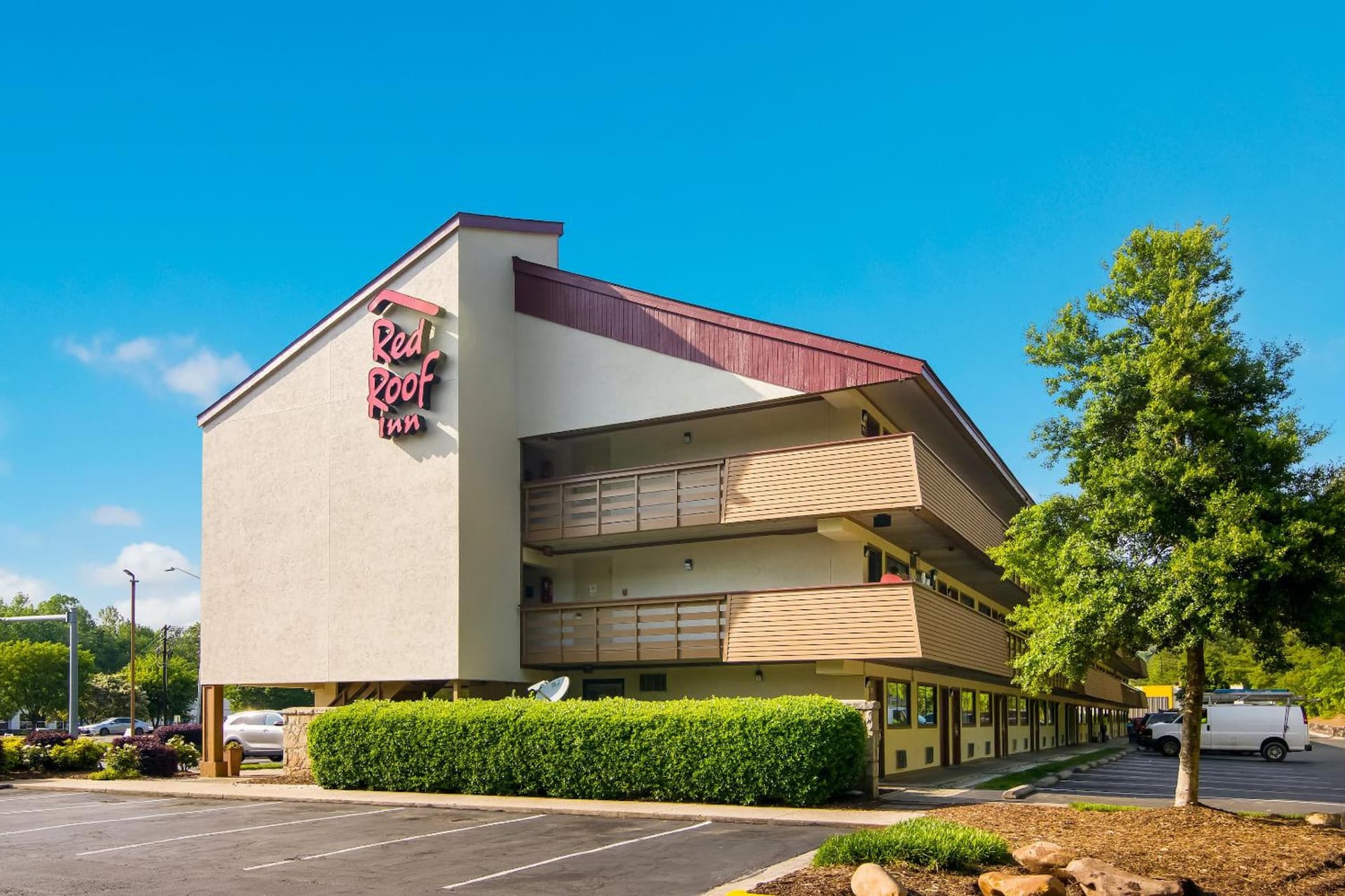 Red Roof Inn Durham - Triangle Park interior in Durham, NC — gallery photo 2
