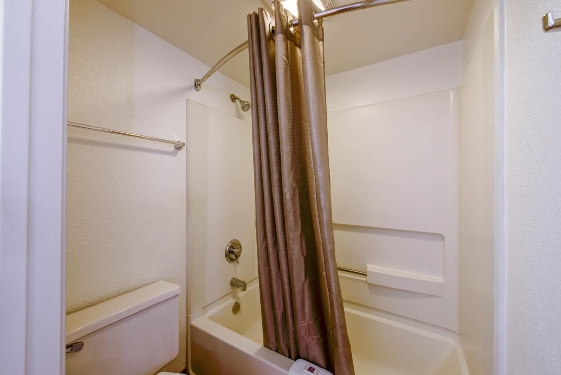 Travelodge by Wyndham Norfolk Airport gallery photo in Norfolk, VA — image 24