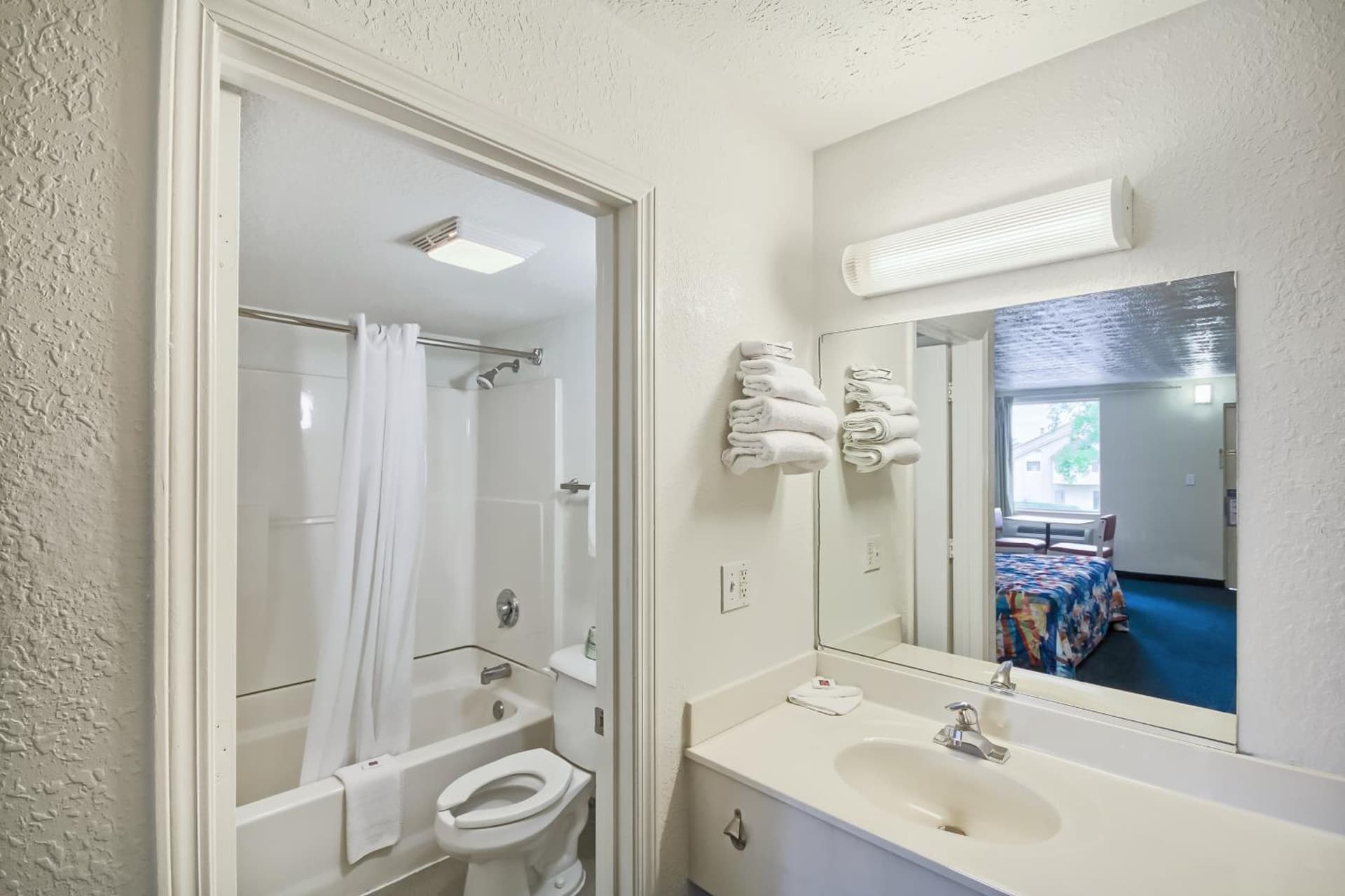 Motel 6 Lexington I-75 Hamburg gallery photo in Lexington, KY — image 14