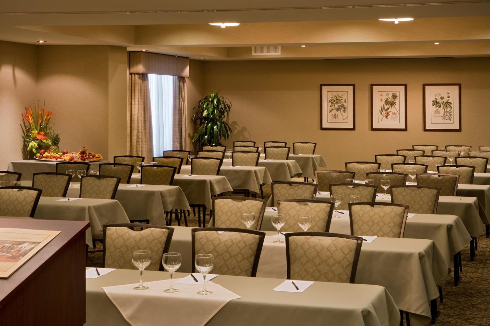 Ayres Hotel & Spa Mission Viejo - Lake Forest gallery photo in Mission Viejo, CA — image 11