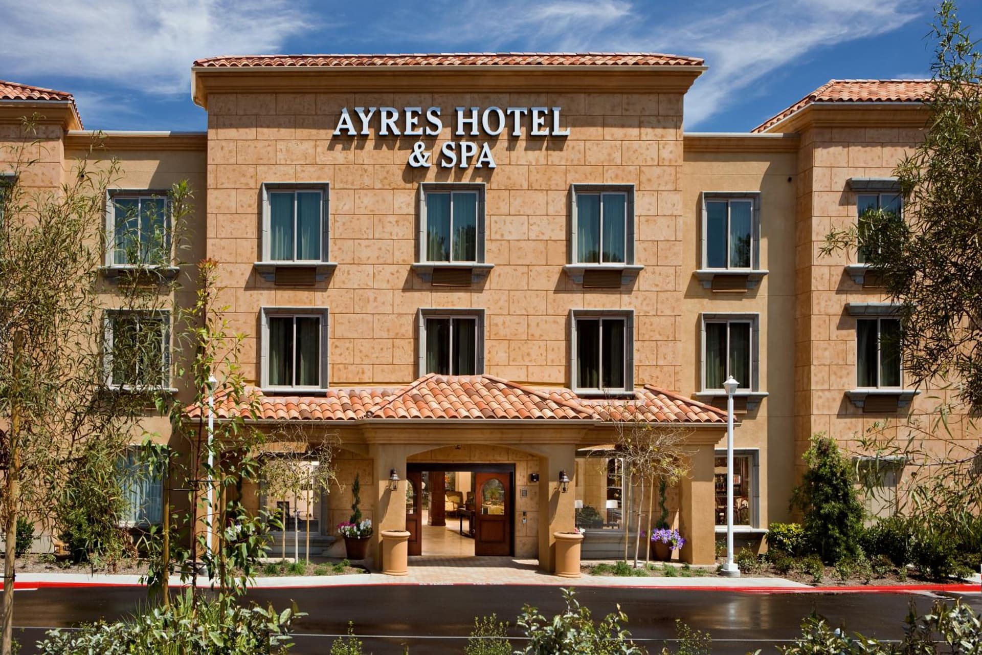 Ayres Hotel & Spa Mission Viejo - Lake Forest exterior or lobby in Mission Viejo, CA — main listing photo