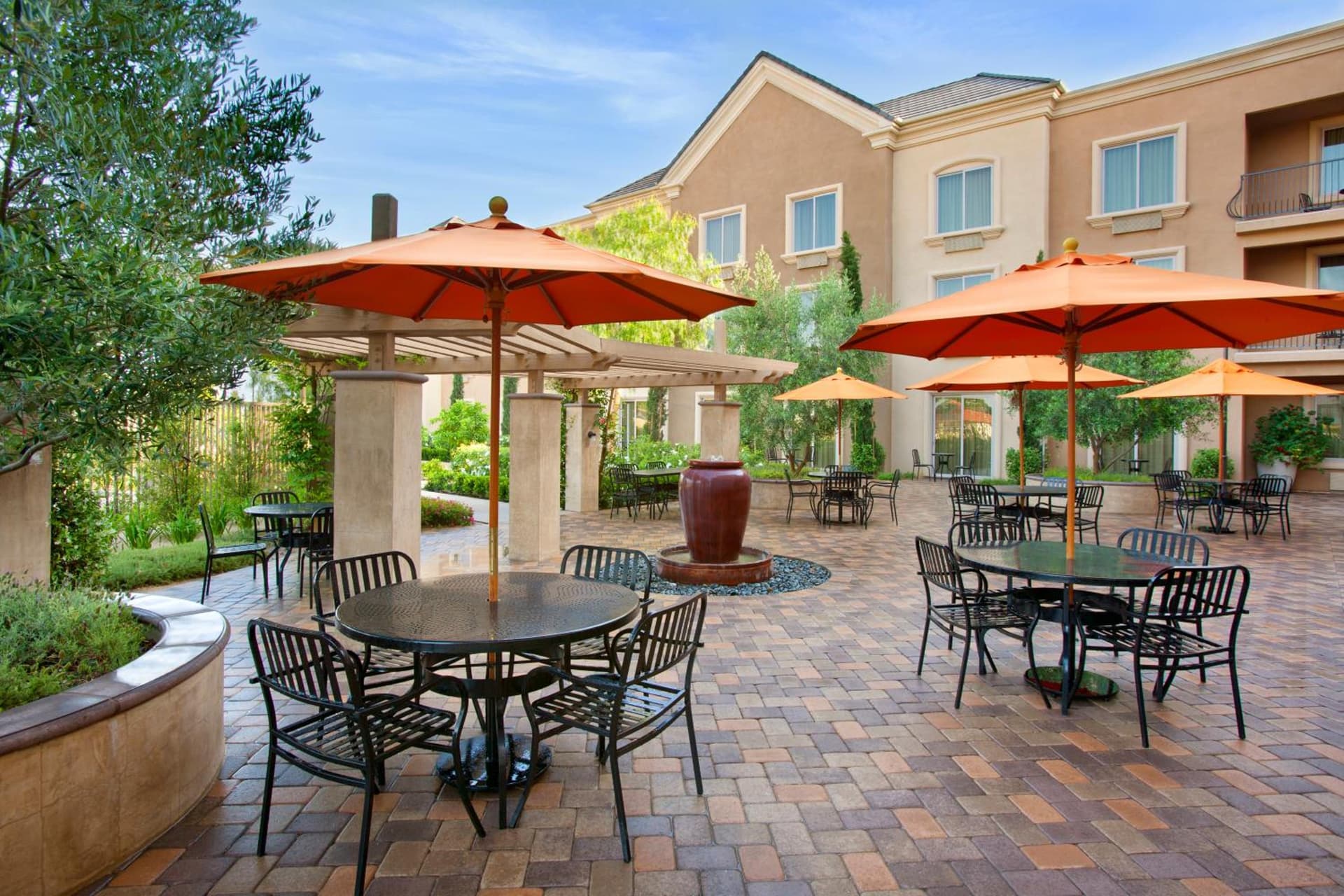 Ayres Hotel Chino Hills Ontario gallery photo in Chino Hills, CA — image 6