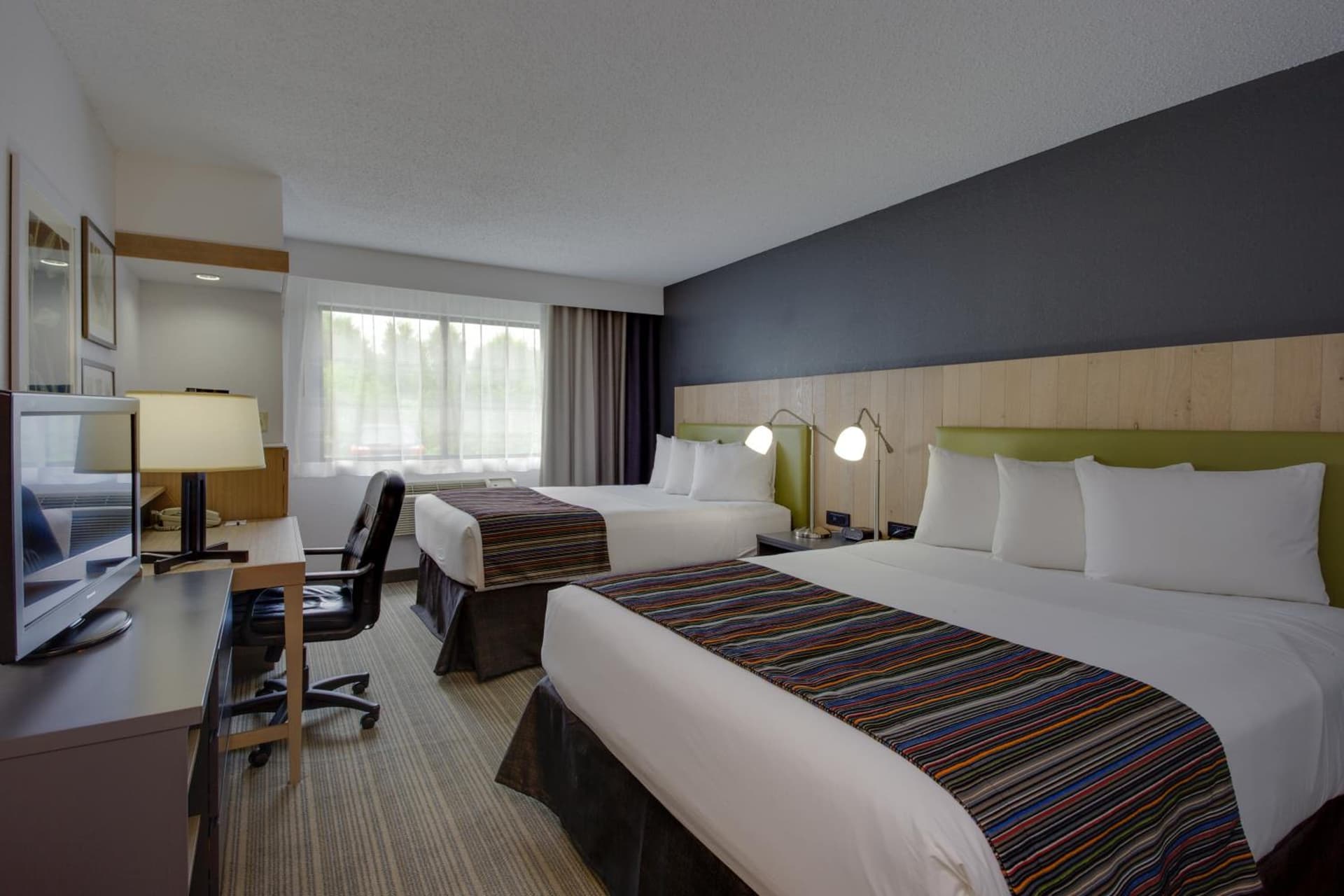 Country Inn & Suites by Radisson, Frederick, MD gallery photo in Frederick, MD — image 15