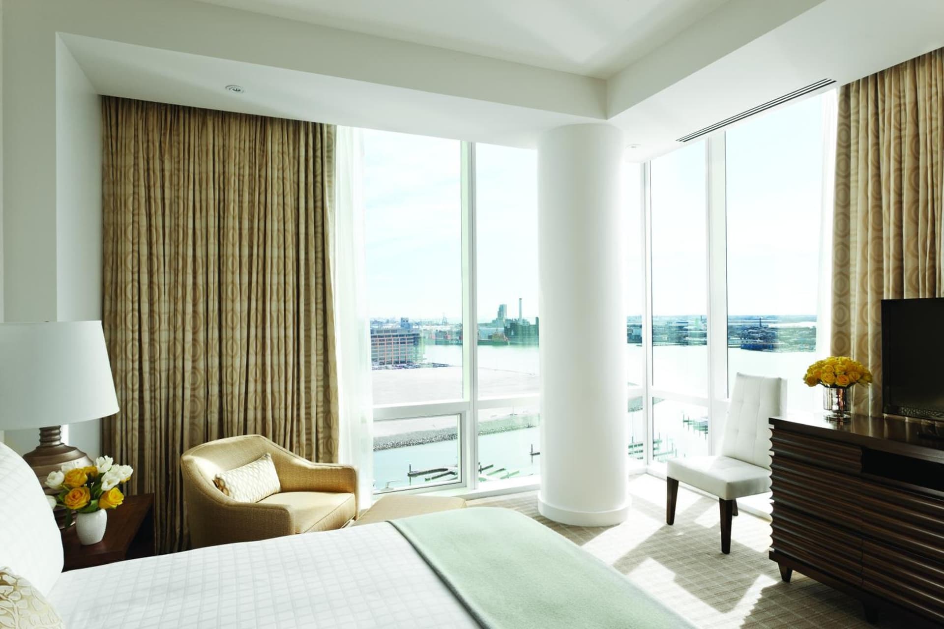 Four Seasons Baltimore gallery photo in Baltimore, MD — image 17