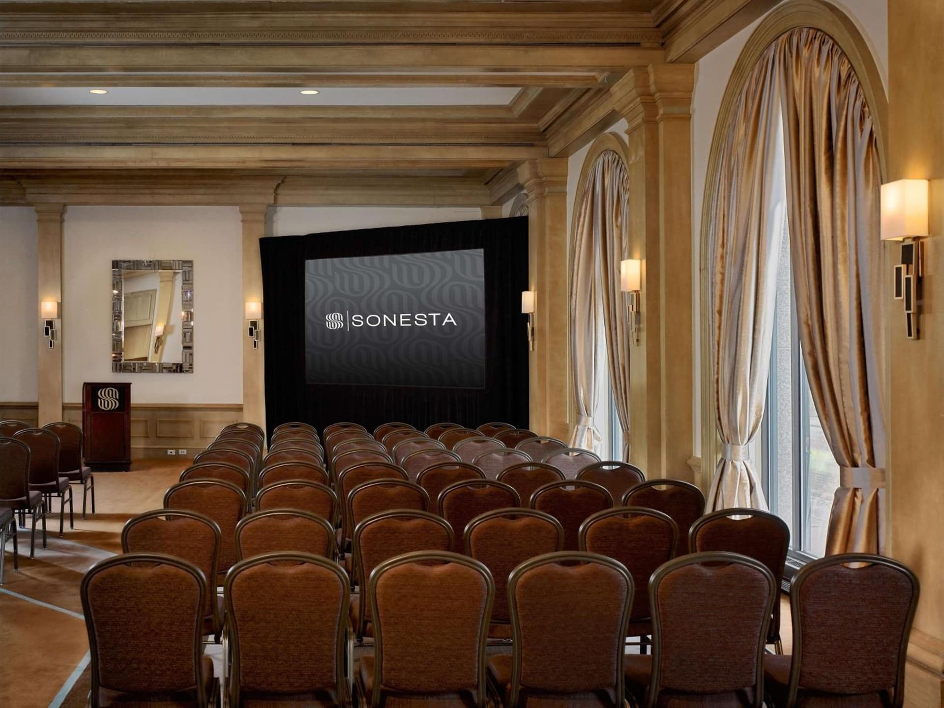 The Royal Sonesta Harbor Court Baltimore gallery photo in Baltimore, MD — image 40