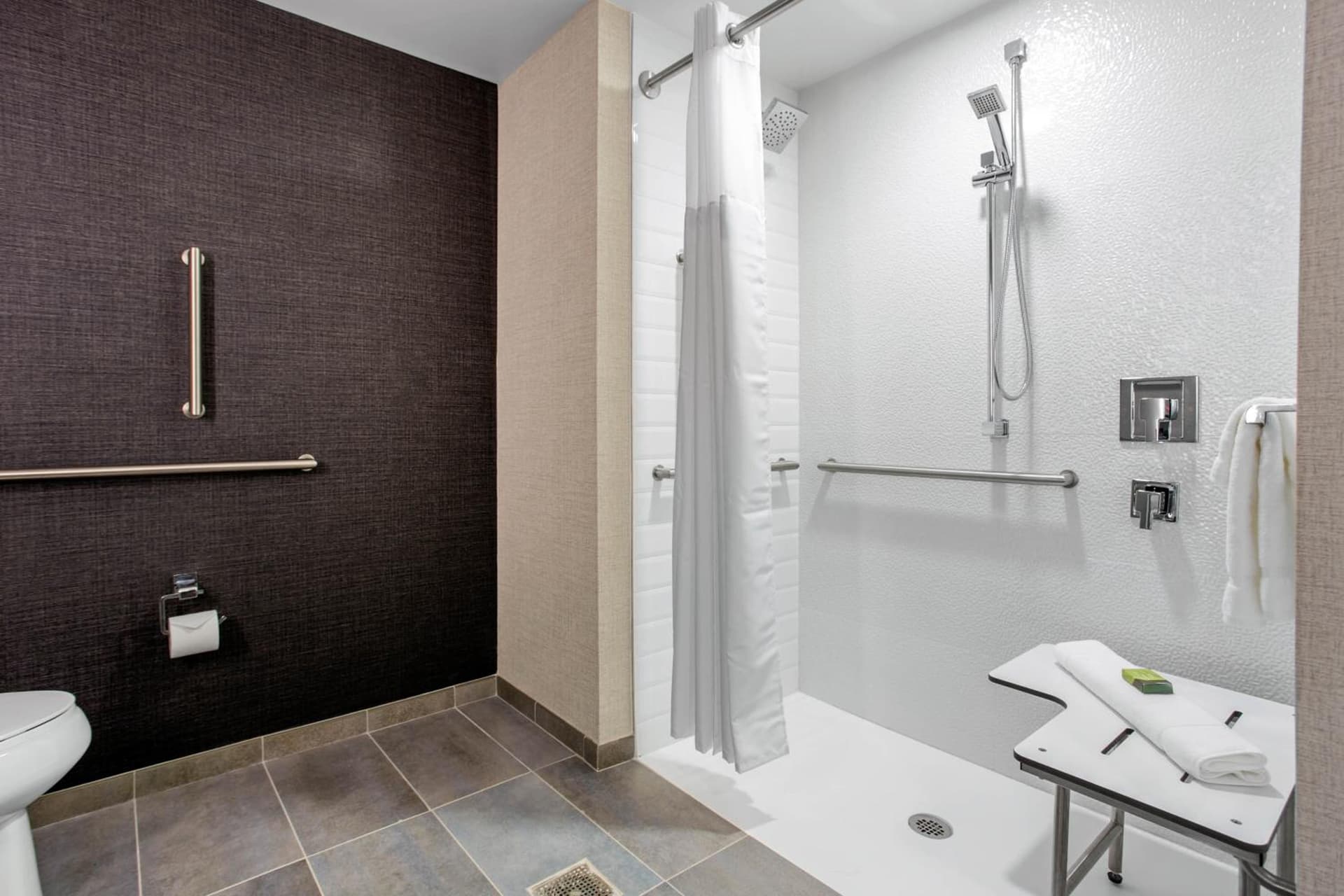 Cambria Hotel Downtown Asheville gallery photo in Asheville, NC — image 97