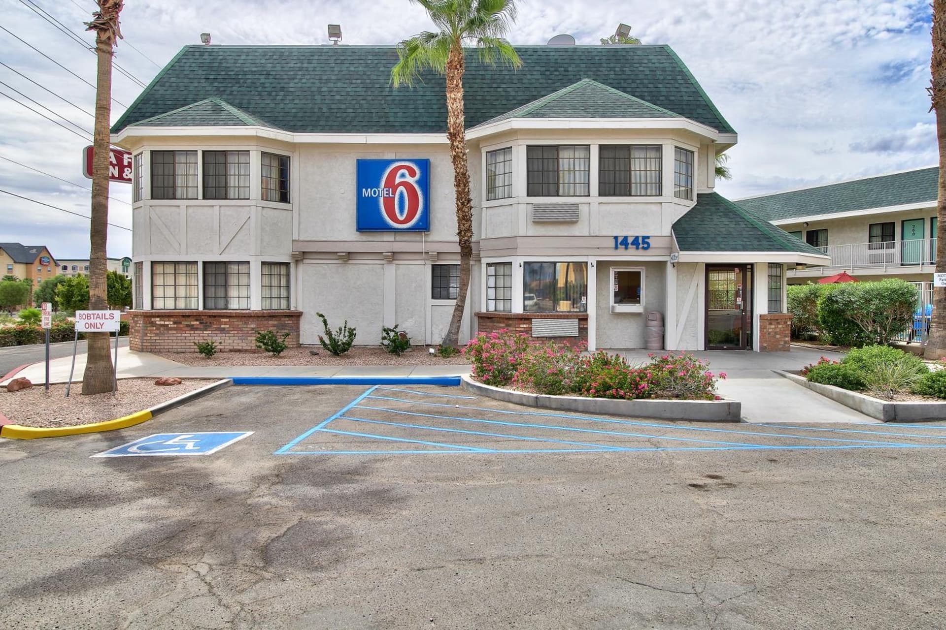 Motel 6-Yuma, AZ - East gallery photo in Yuma, AZ — image 32