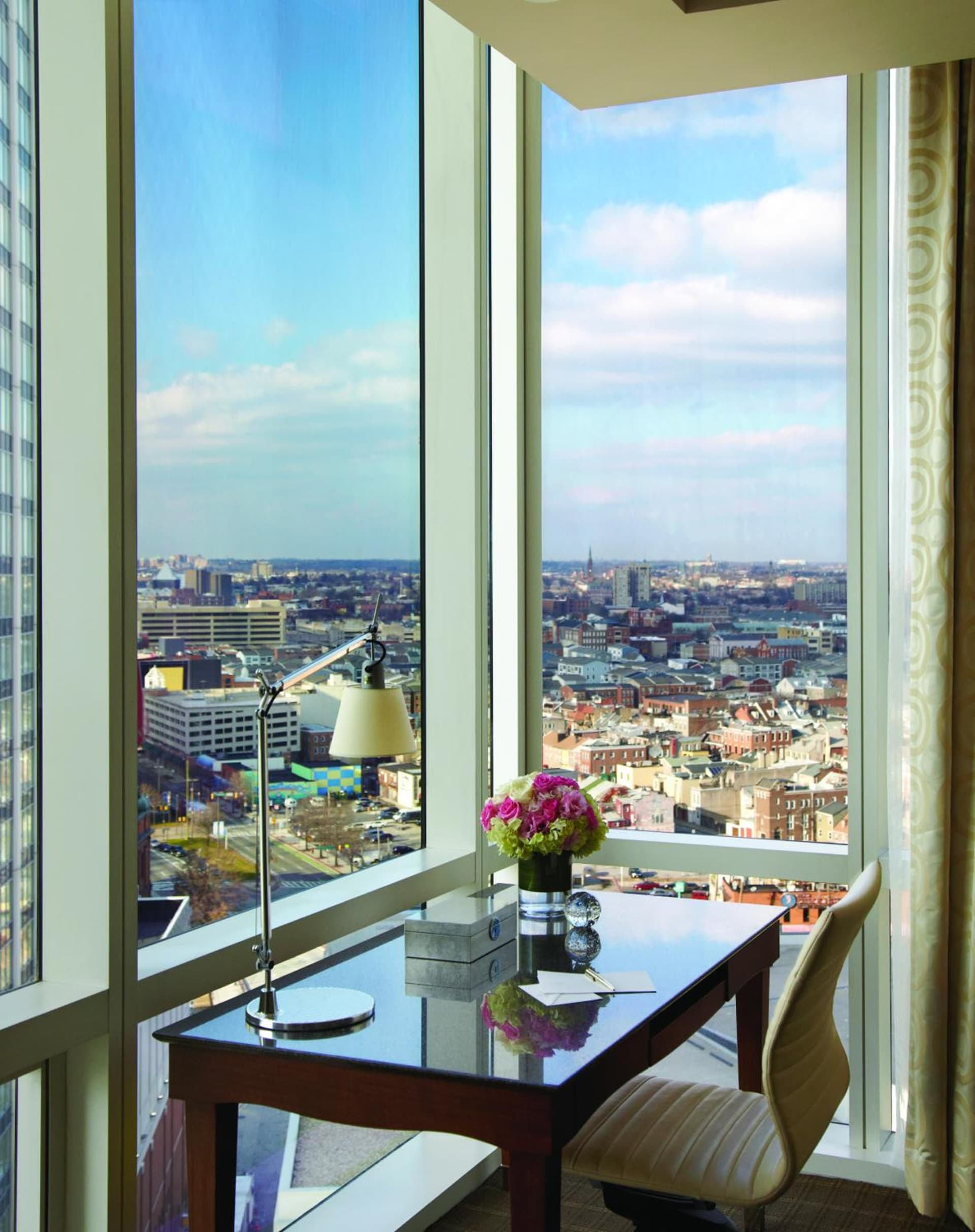 Four Seasons Baltimore gallery photo in Baltimore, MD — image 37